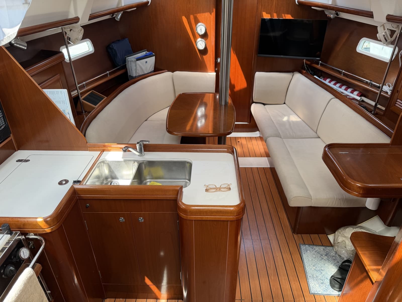 2005 Beneteau 373 - Photo 16