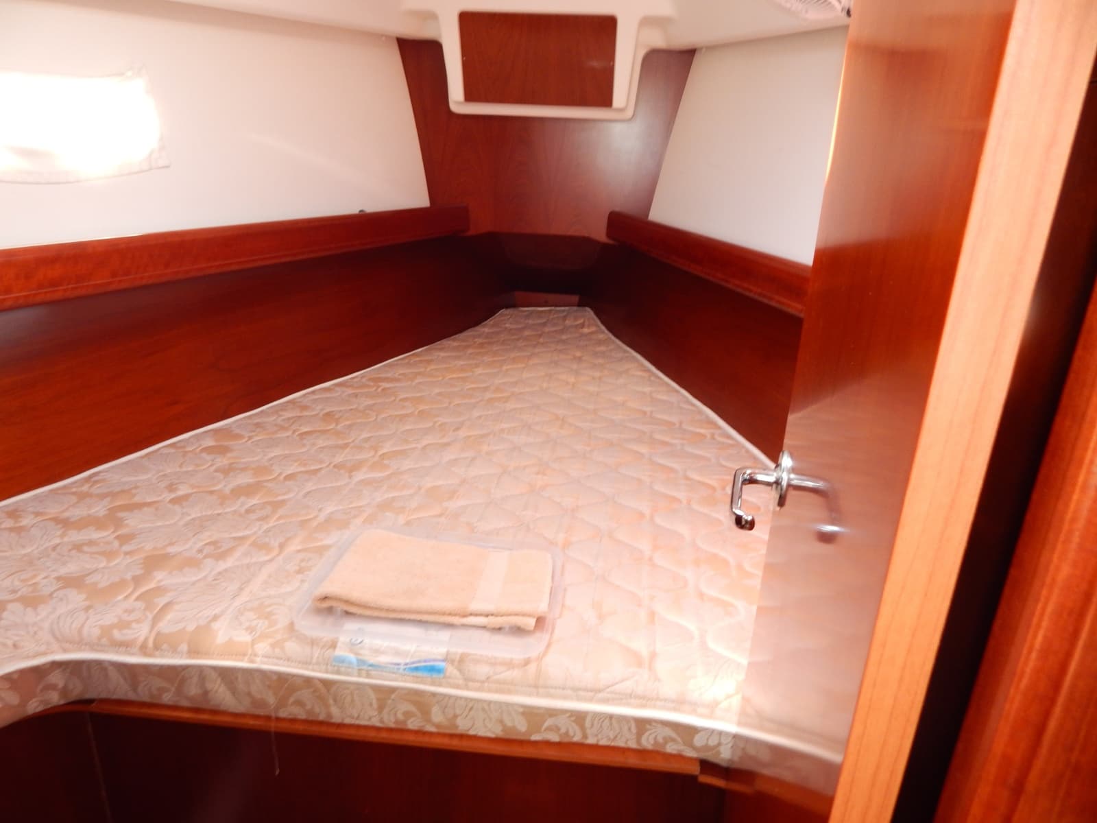 2005 Beneteau 373 - Photo 2