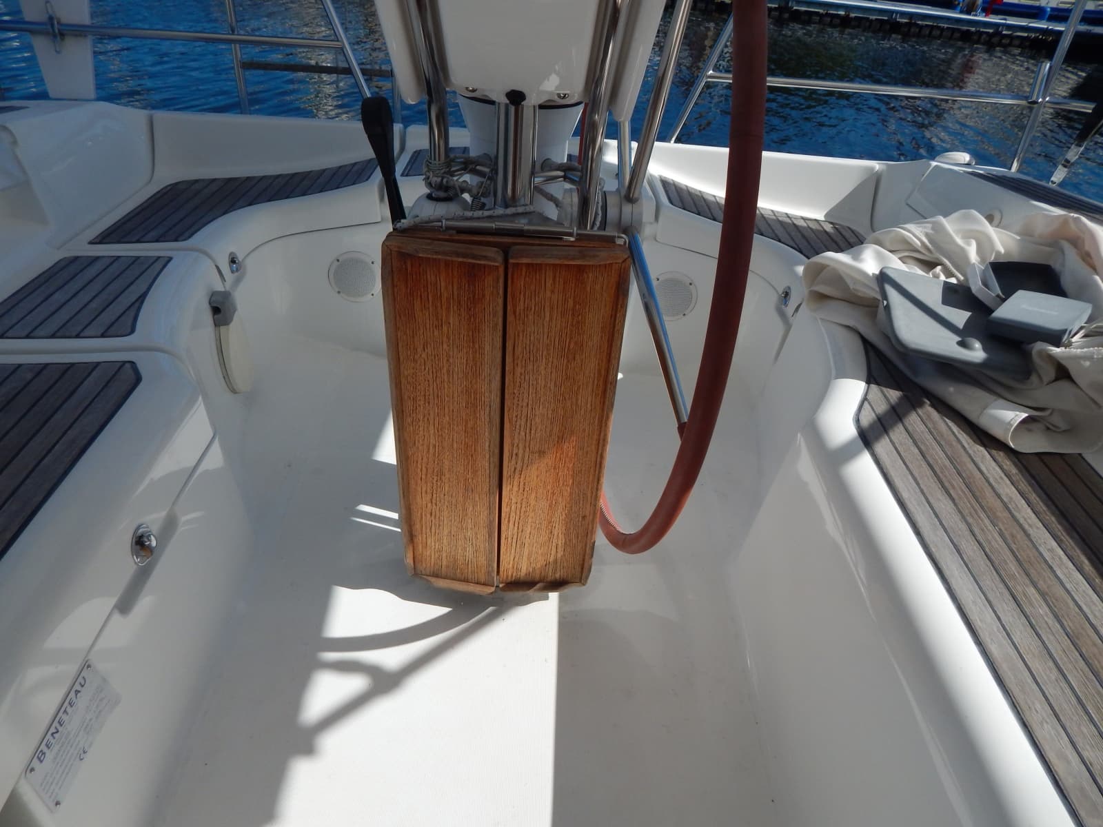 2005 Beneteau 373 - Photo 20