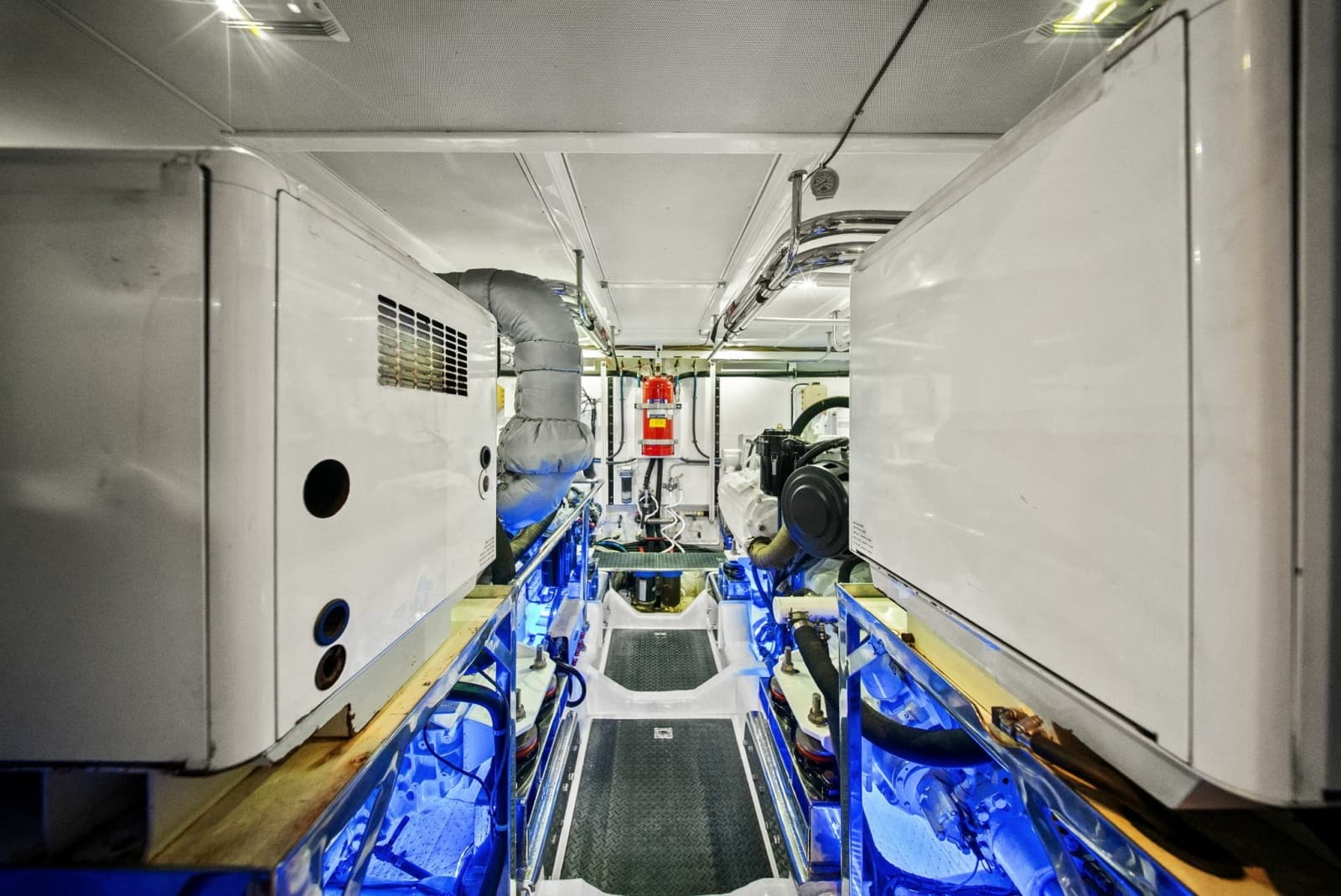 2015 Hampton Endurance 658 - Photo 57