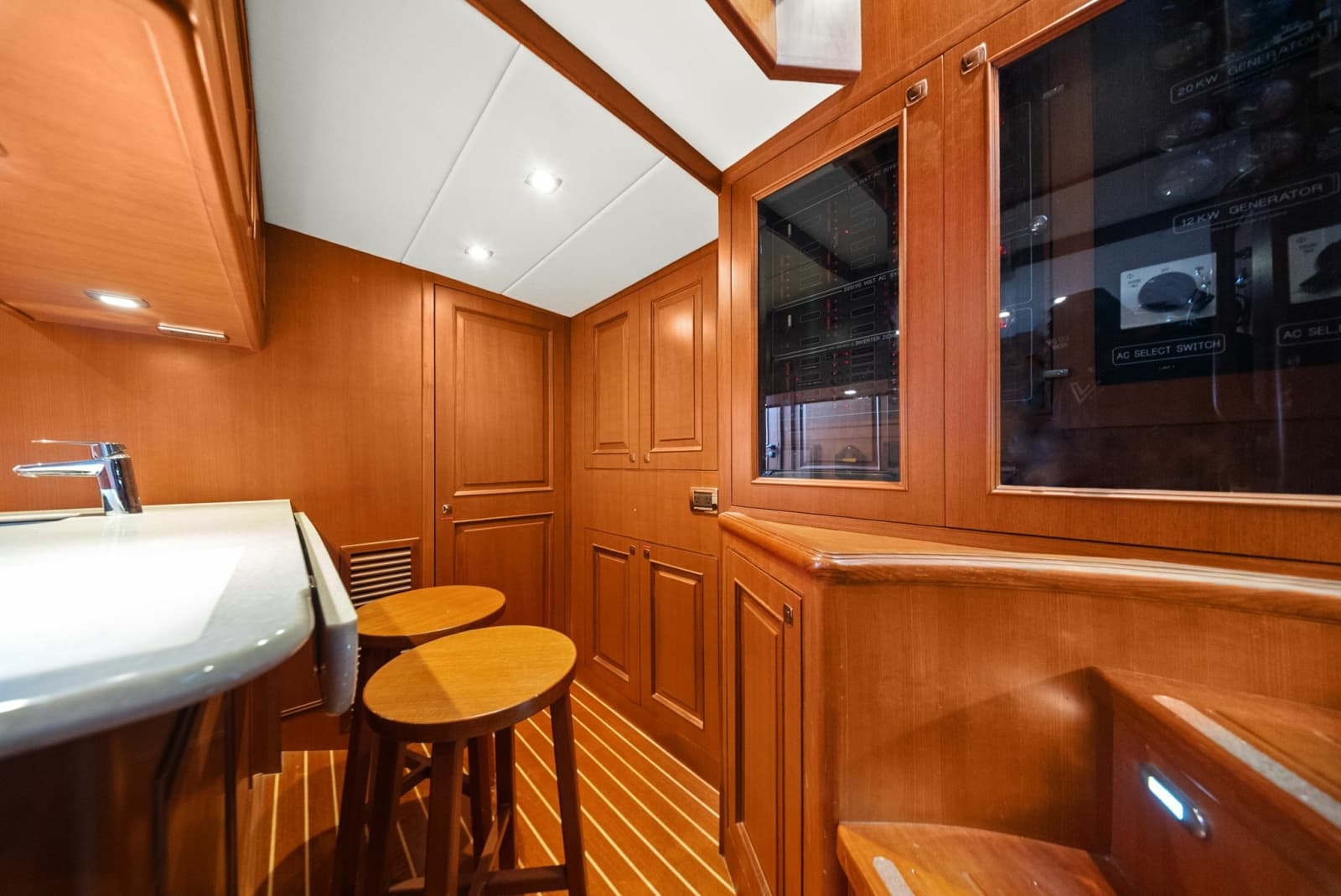 2015 Hampton Endurance 658 - Photo 47