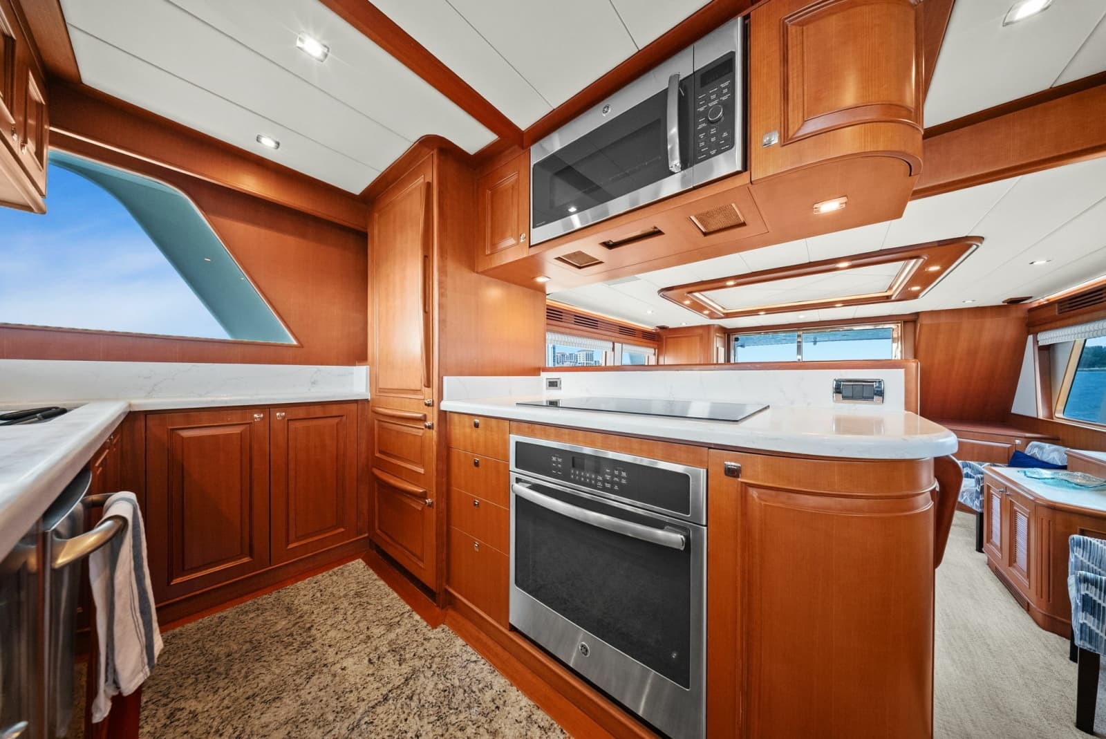 2015 Hampton Endurance 658 - Photo 11