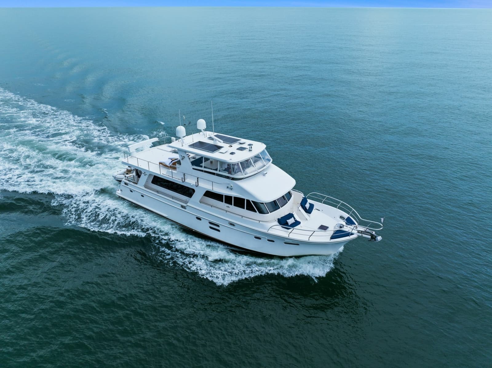 2015 Hampton Endurance 658 - Photo 4