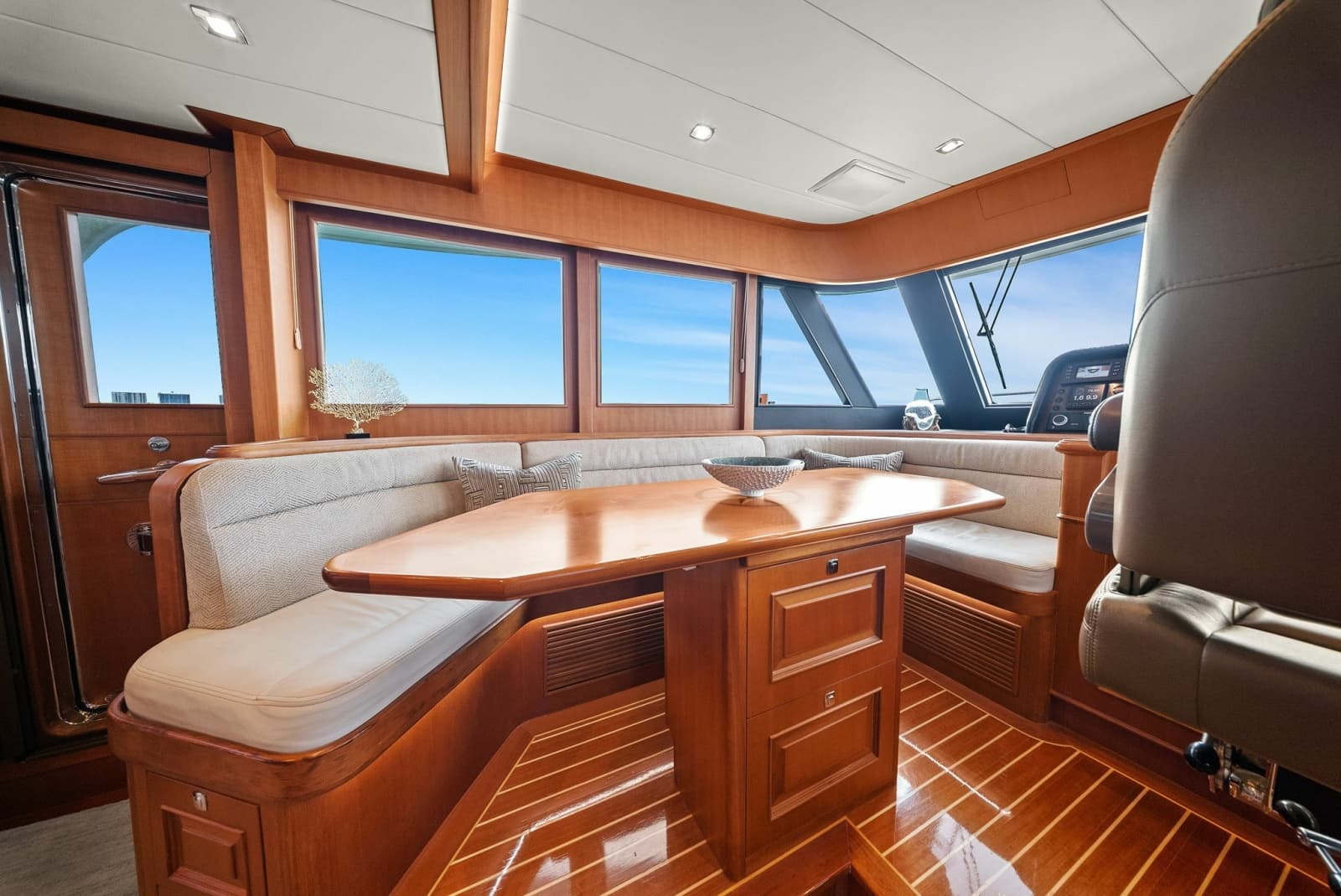 2015 Hampton Endurance 658 - Photo 14