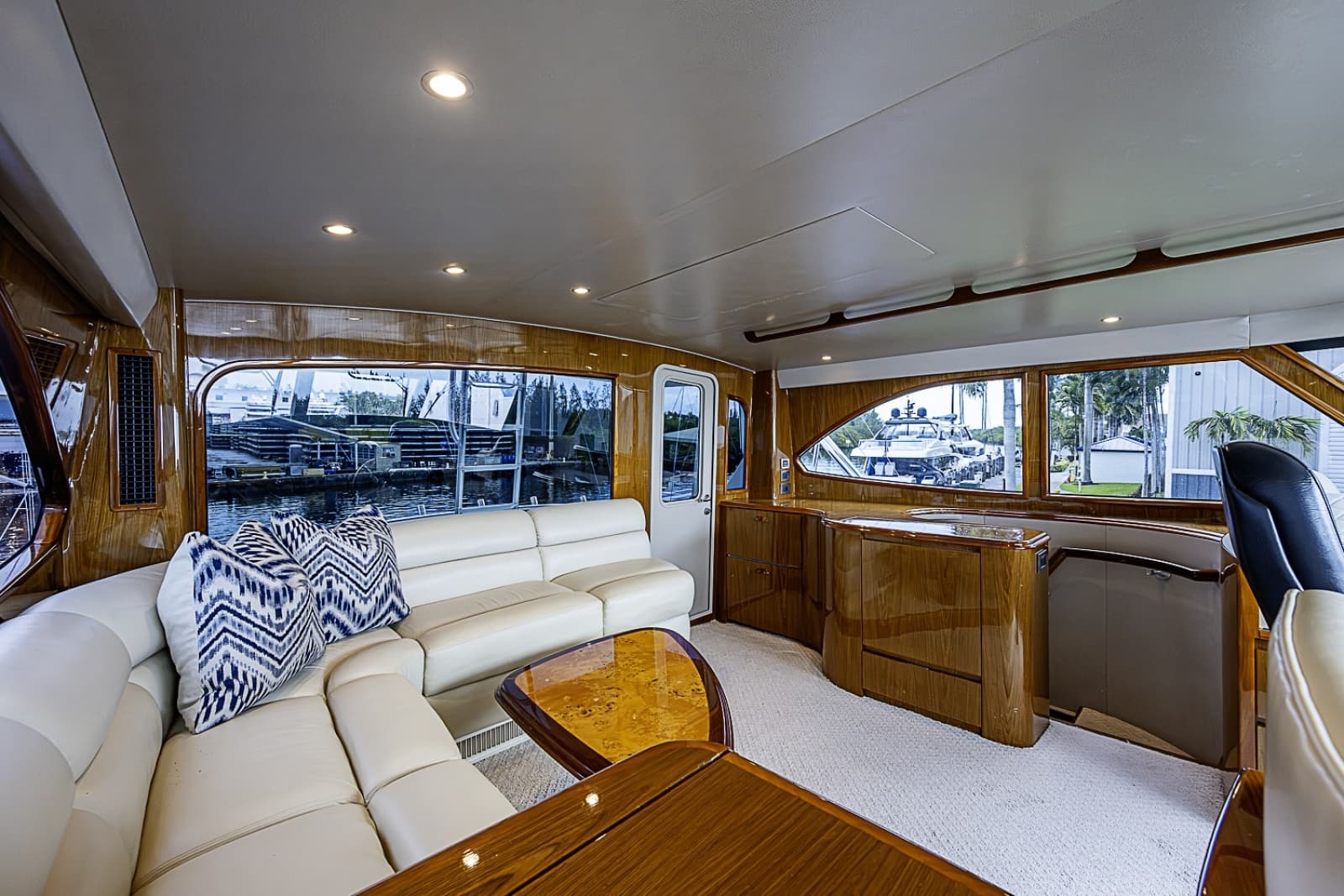 2011 Viking 76 Enclosed Bridge - Photo 36