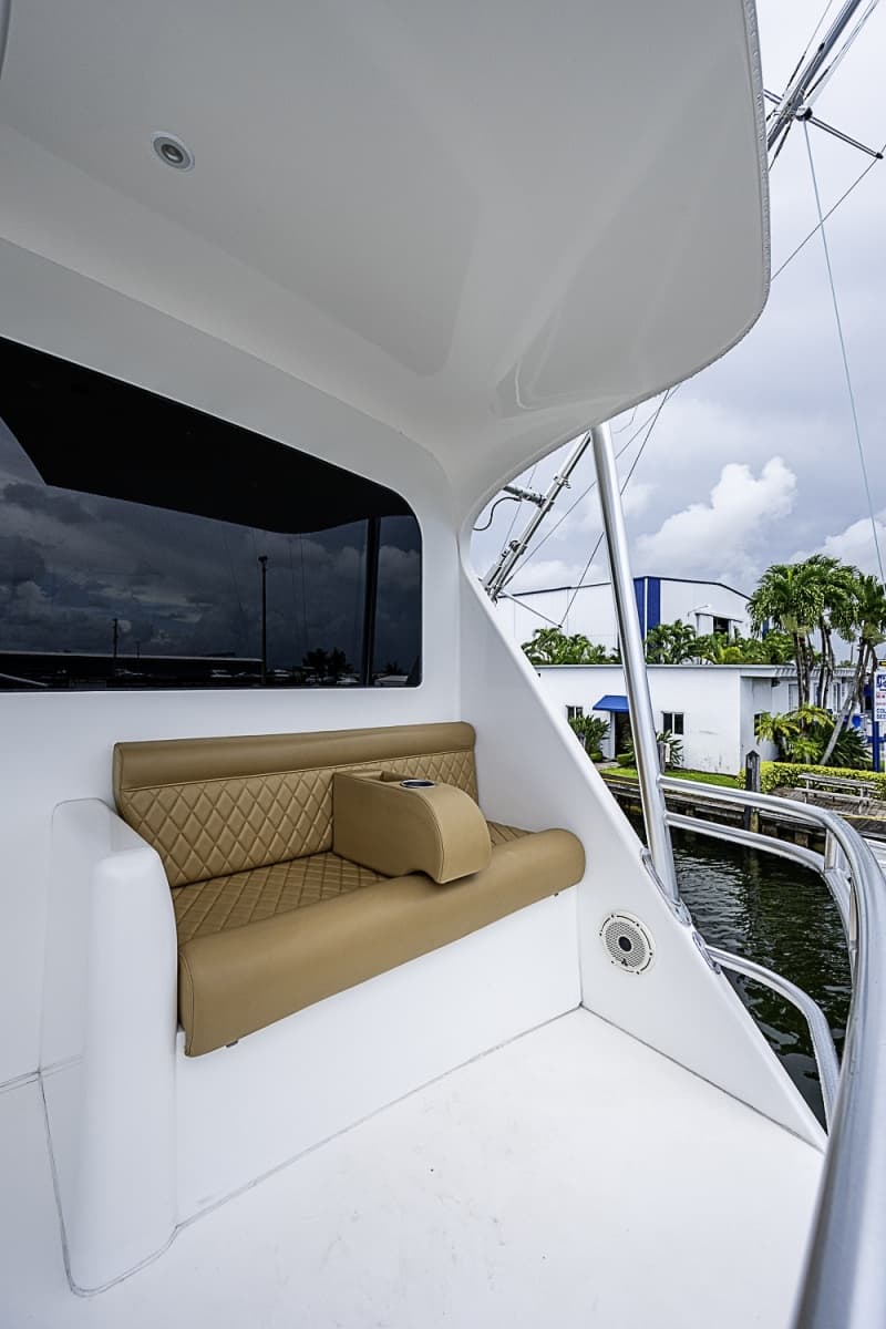 2011 Viking 76 Enclosed Bridge - Photo 6