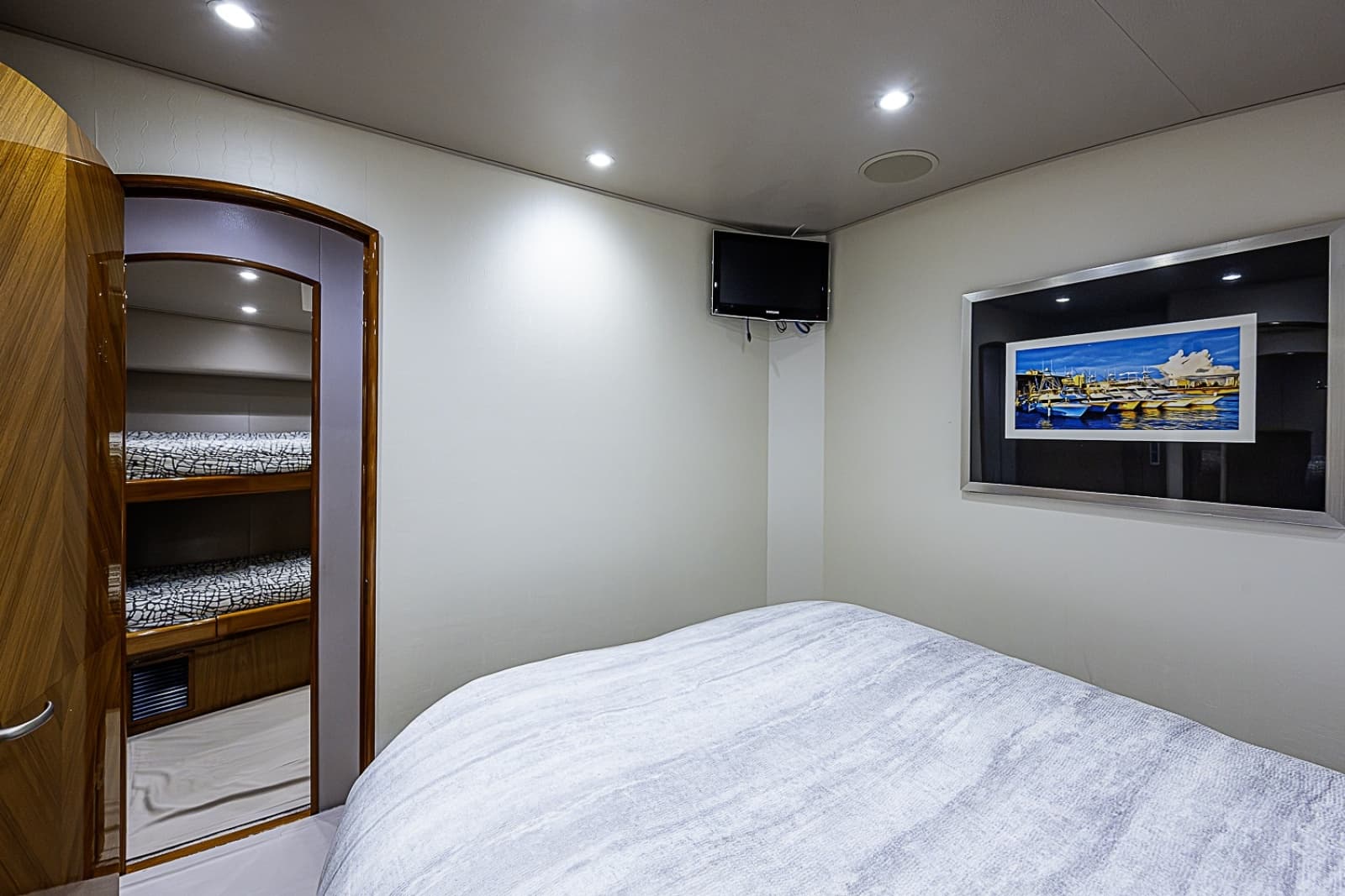 2011 Viking 76 Enclosed Bridge - Photo 93