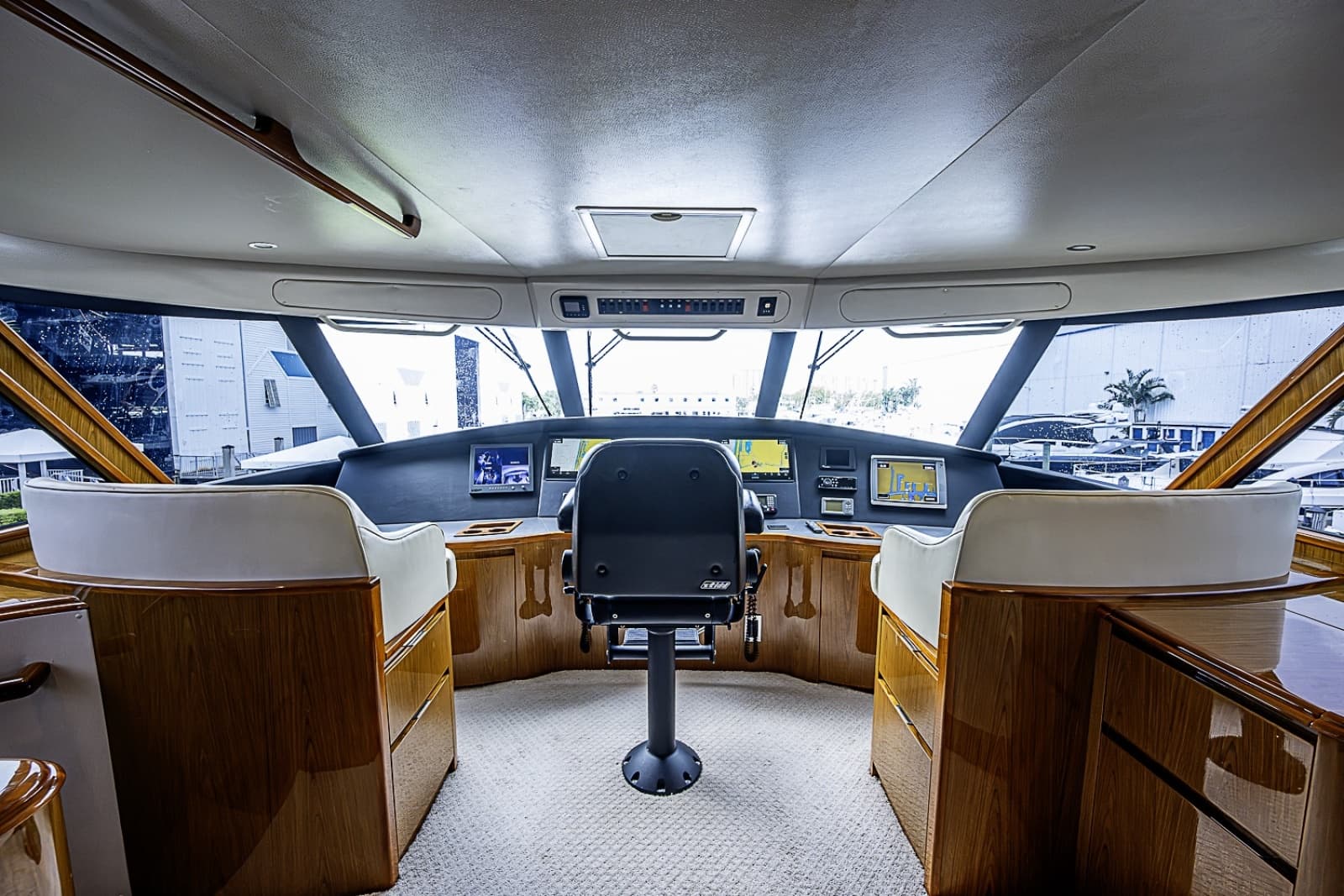 2011 Viking 76 Enclosed Bridge - Photo 42
