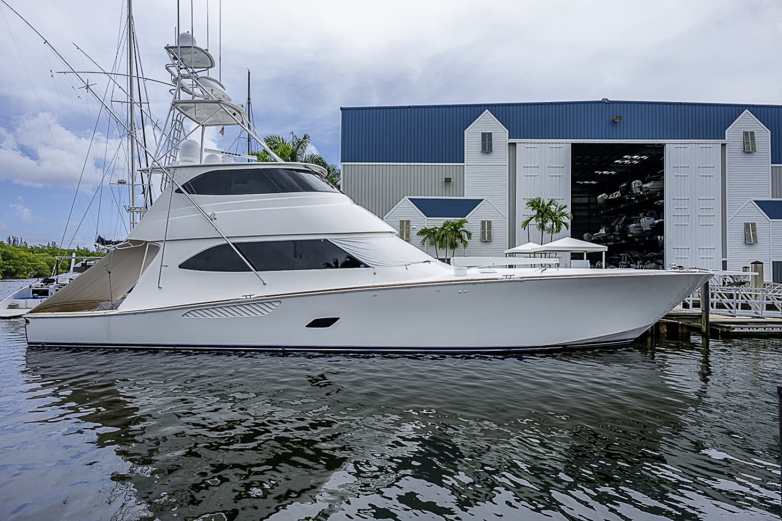 2011 Viking 76 Enclosed Bridge - Photo 1