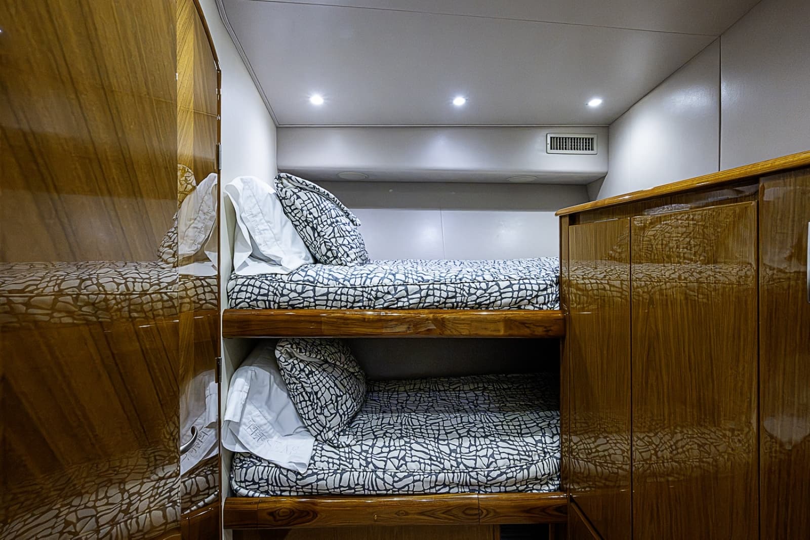 2011 Viking 76 Enclosed Bridge - Photo 65