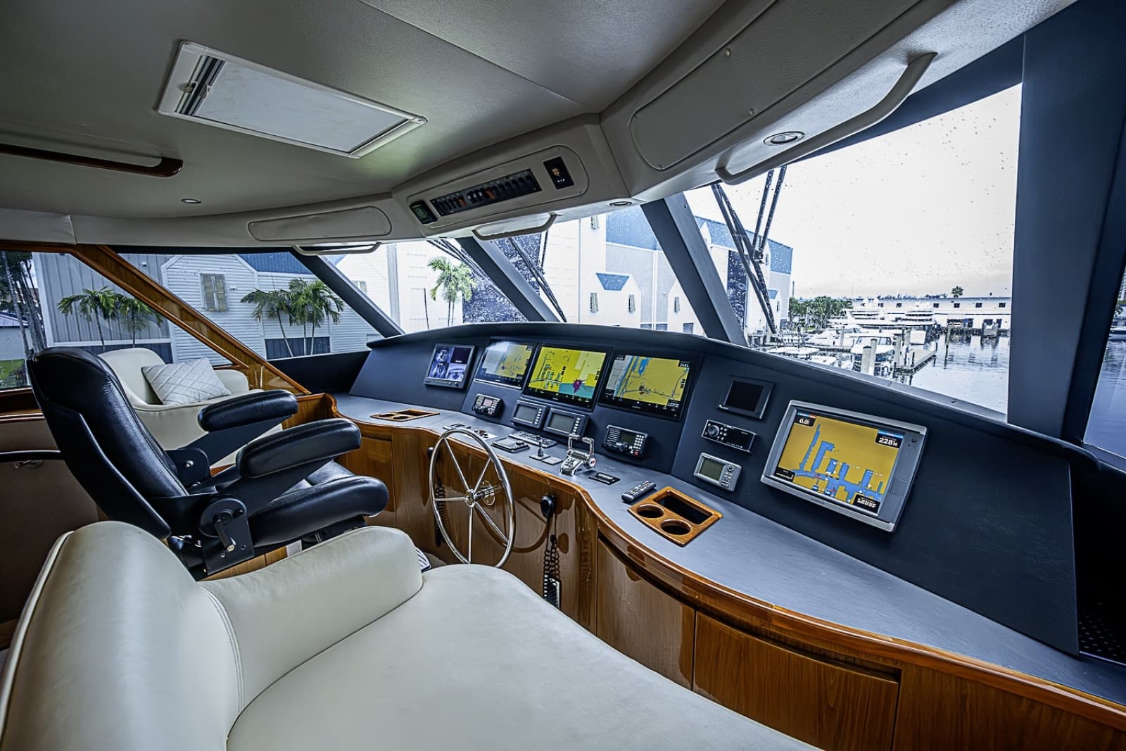 2011 Viking 76 Enclosed Bridge - Photo 47