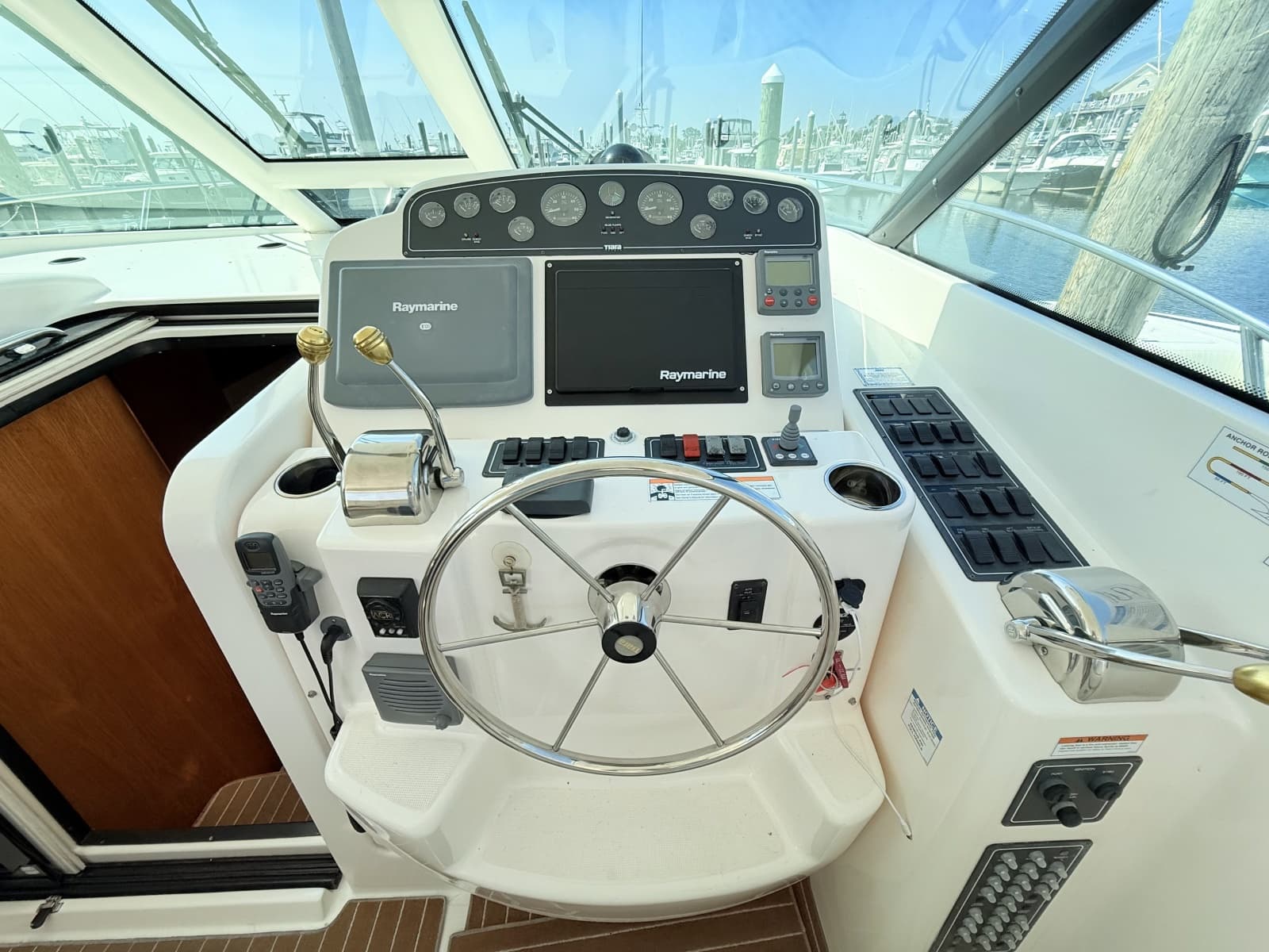 2007 Tiara Yachts 3600 Sovran - Photo 13