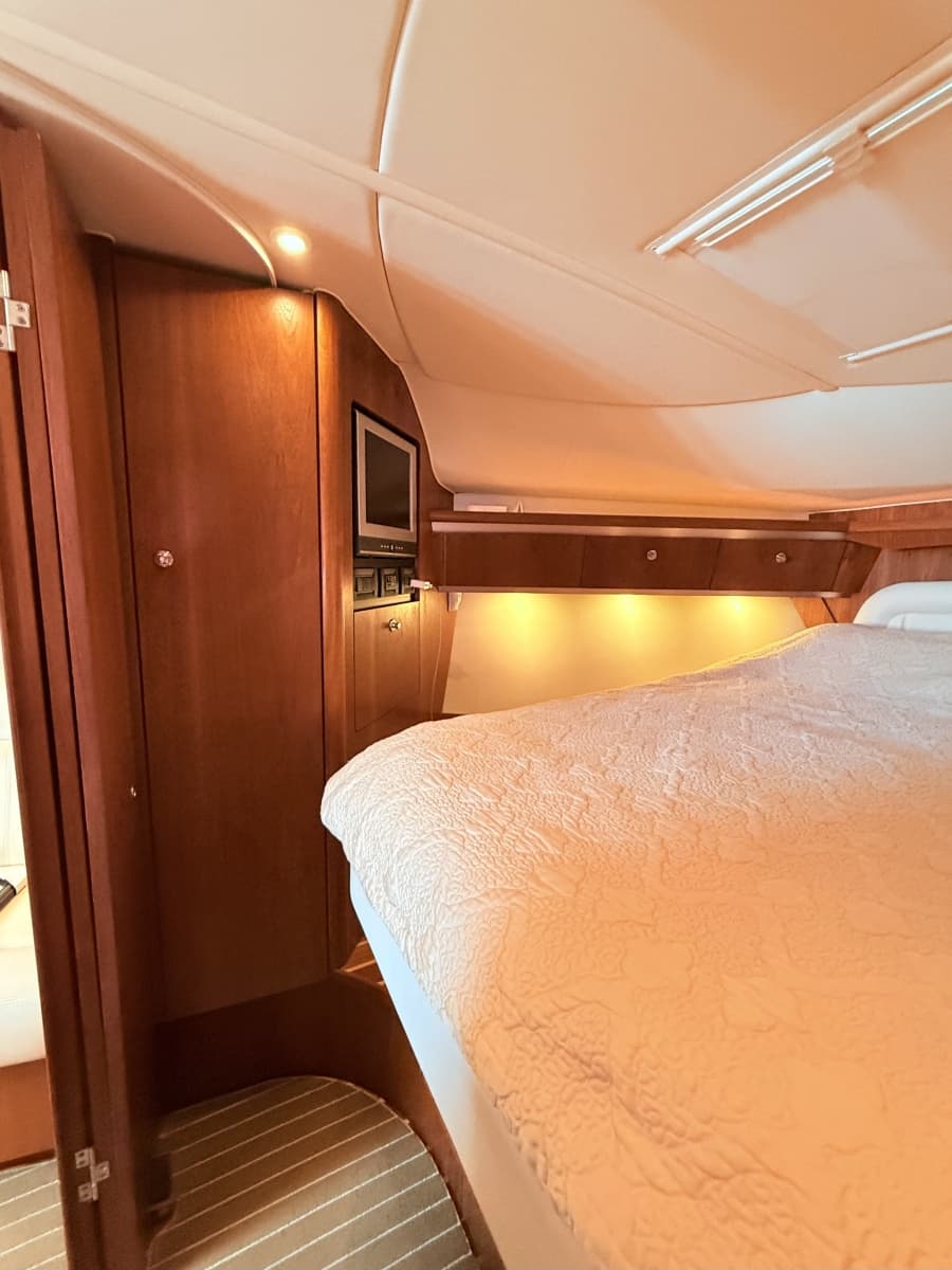 2007 Tiara Yachts 3600 Sovran - Photo 23