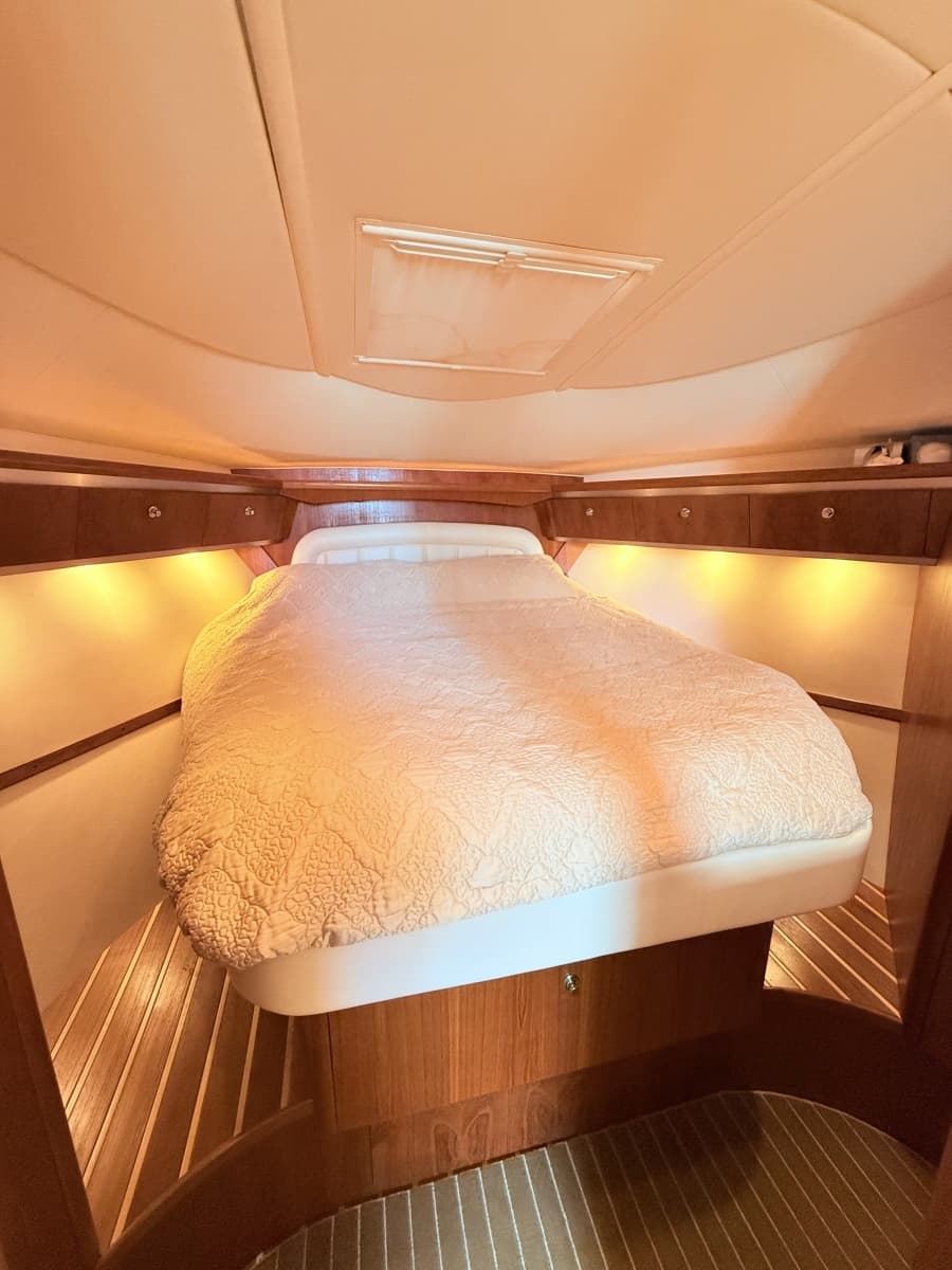 2007 Tiara Yachts 3600 Sovran - Photo 21