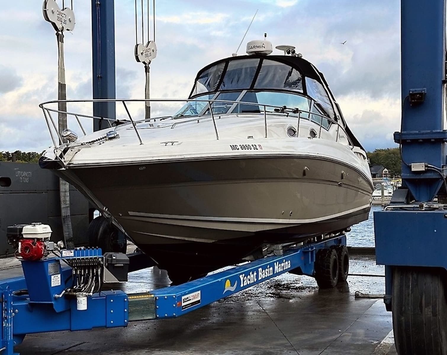 2007 Sea Ray 320 Sundancer - Photo 1