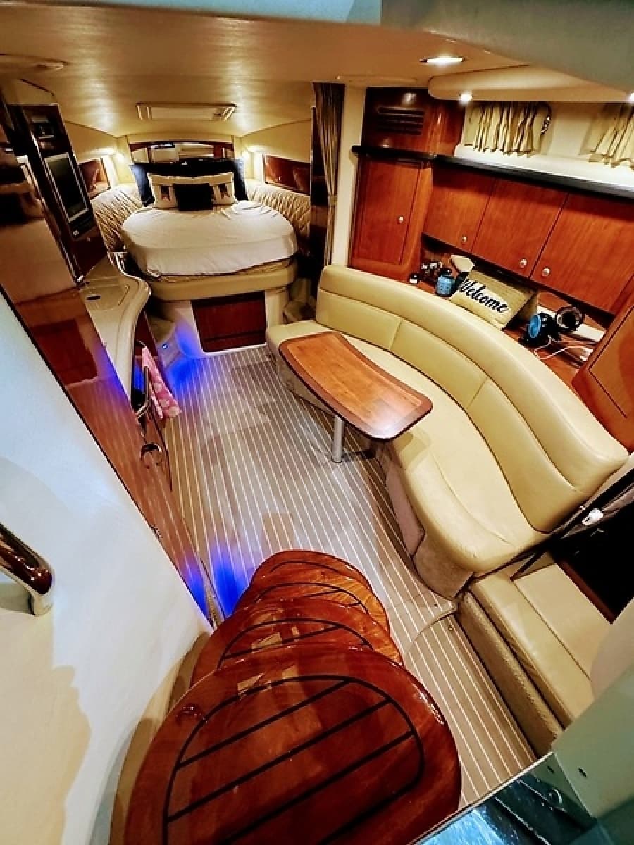 2007 Sea Ray 320 Sundancer - Photo 21