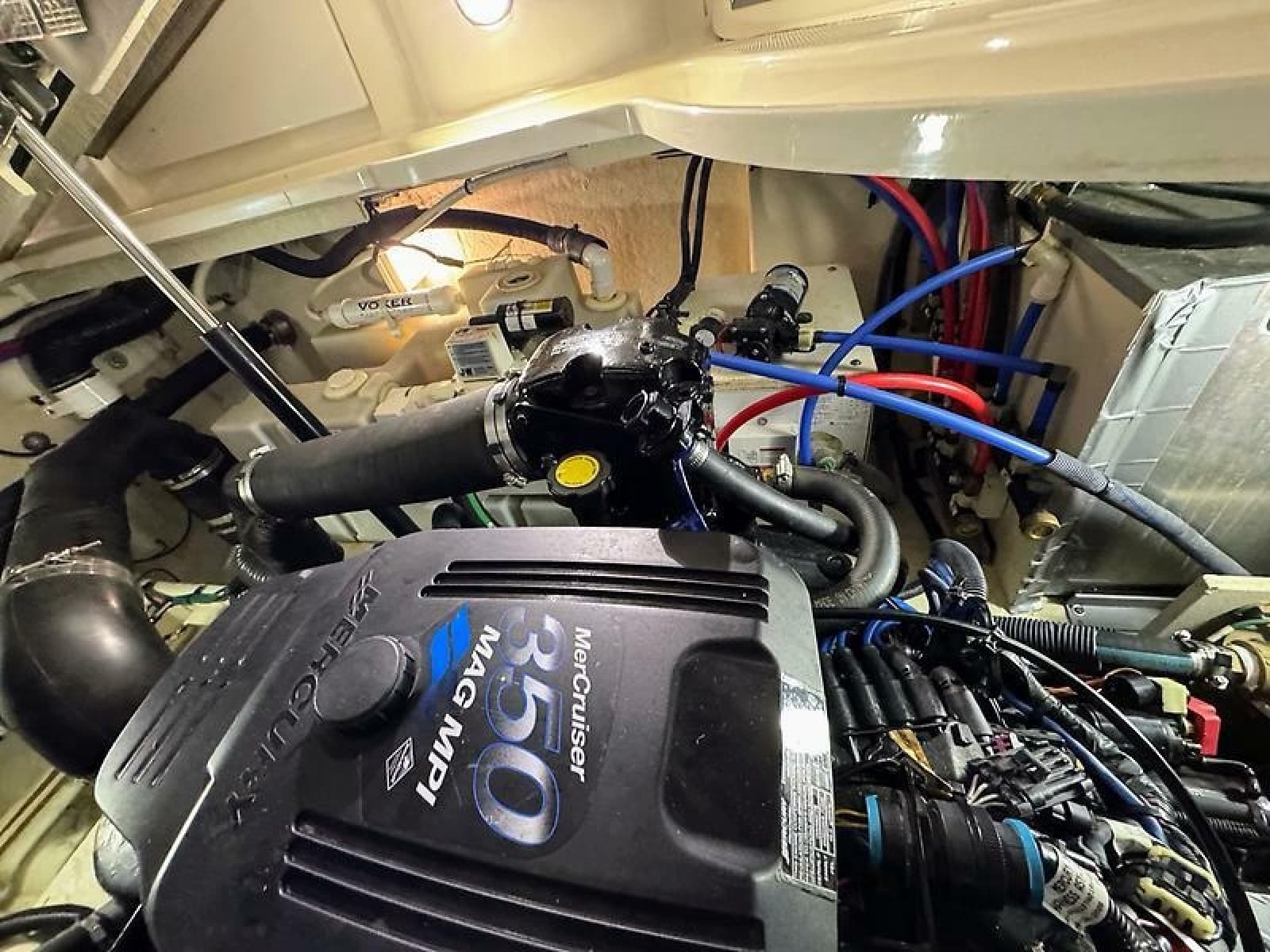 2007 Sea Ray 320 Sundancer - Photo 37