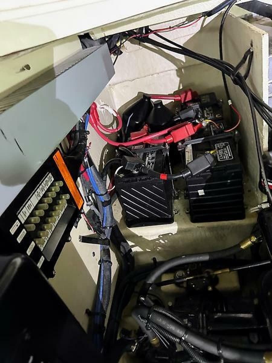 2007 Sea Ray 320 Sundancer - Photo 33
