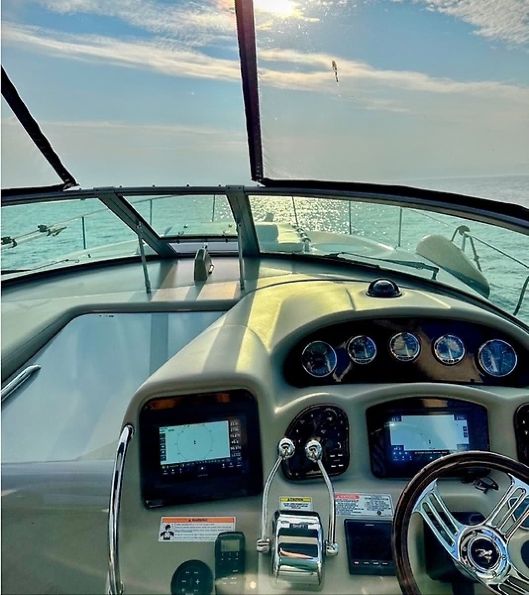 2007 Sea Ray 320 Sundancer - Photo 9