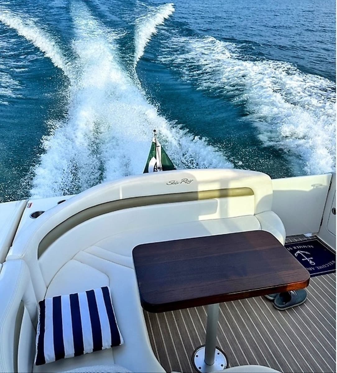 2007 Sea Ray 320 Sundancer - Photo 8
