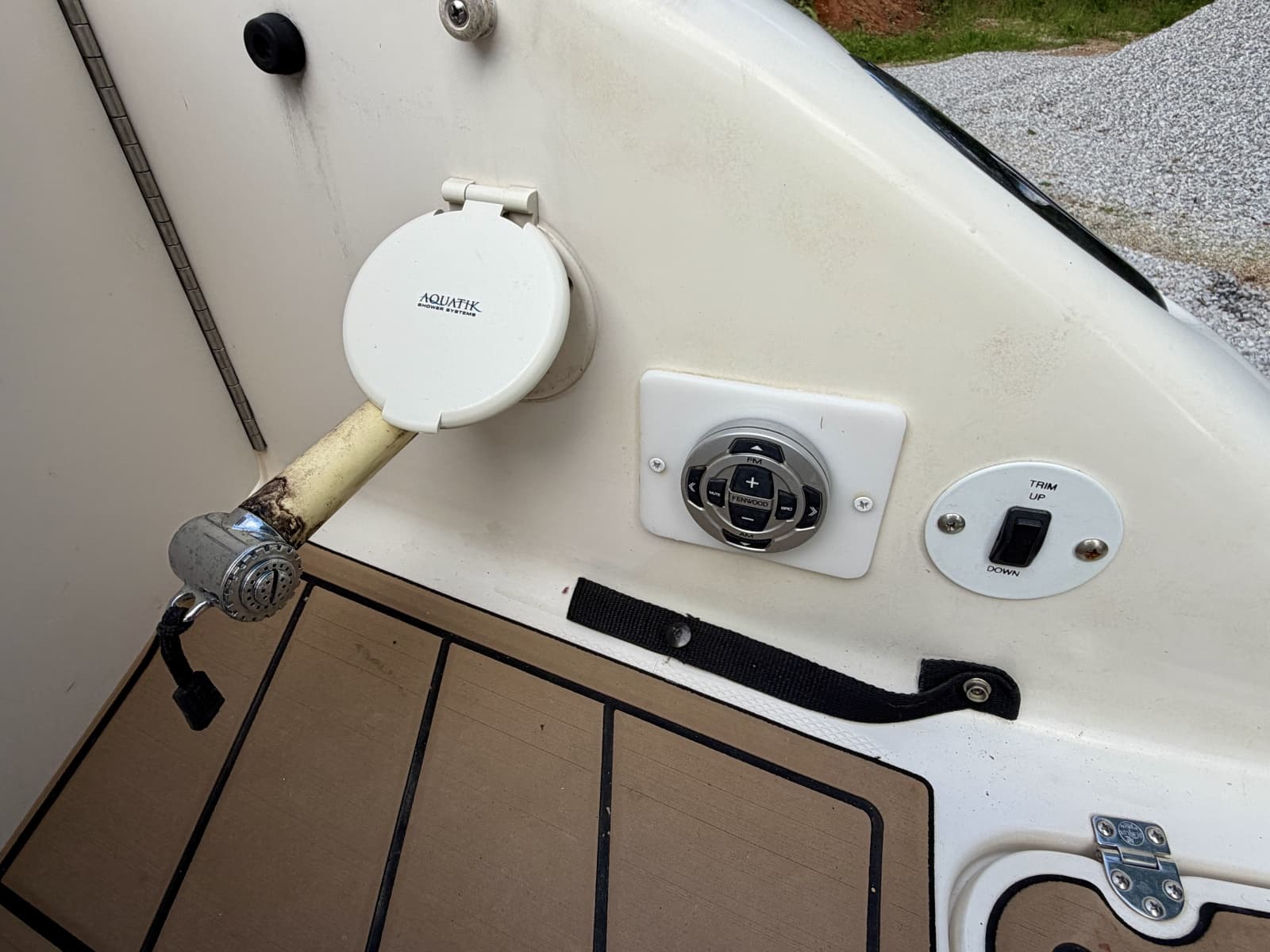2002 Chaparral 230 SSi Bowrider - Photo 115