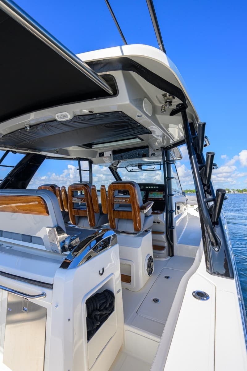 2024 Boston Whaler Outrage - Photo 50