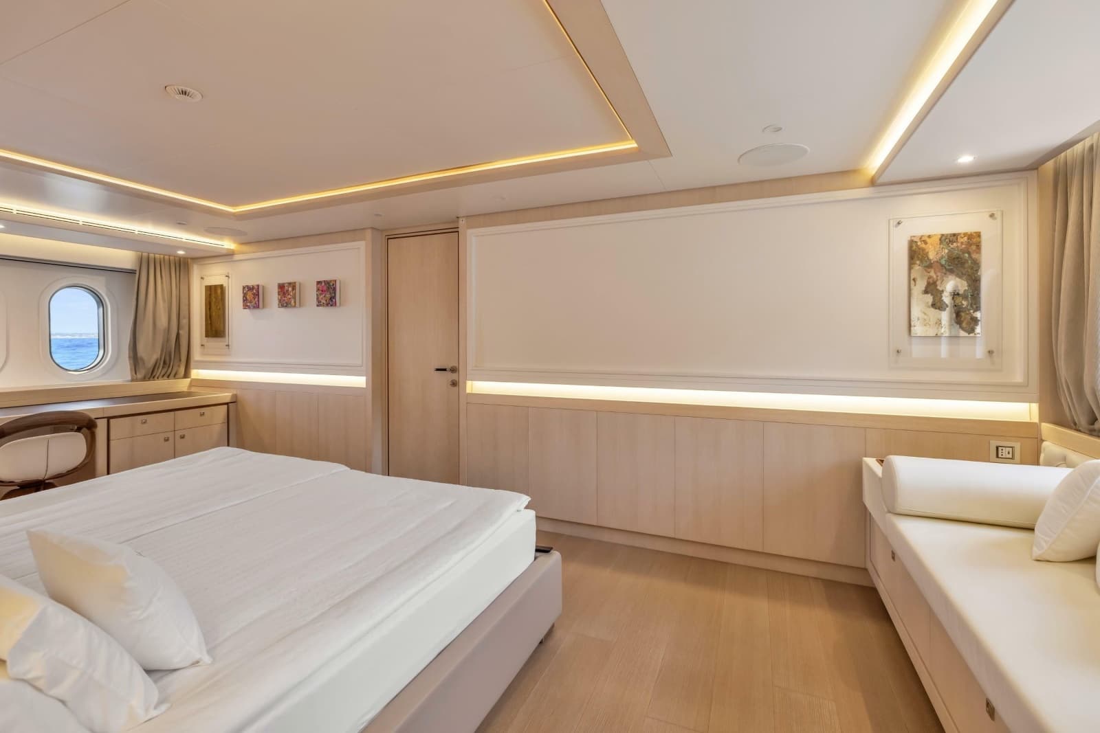 2019 Cerri Cantieri Navali Custom 31 Hybrid - Photo 22