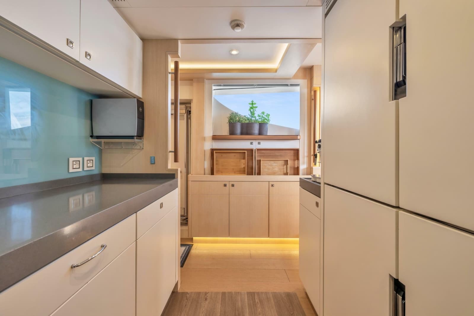 2019 Cerri Cantieri Navali Custom 31 Hybrid - Photo 50
