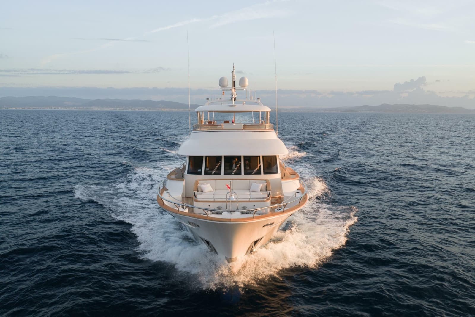 2019 Cerri Cantieri Navali Custom 31 Hybrid - Photo 2