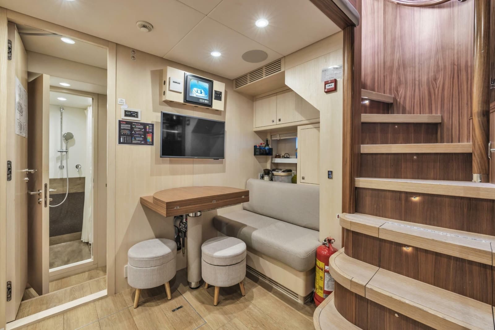 2019 Cerri Cantieri Navali Custom 31 Hybrid - Photo 51