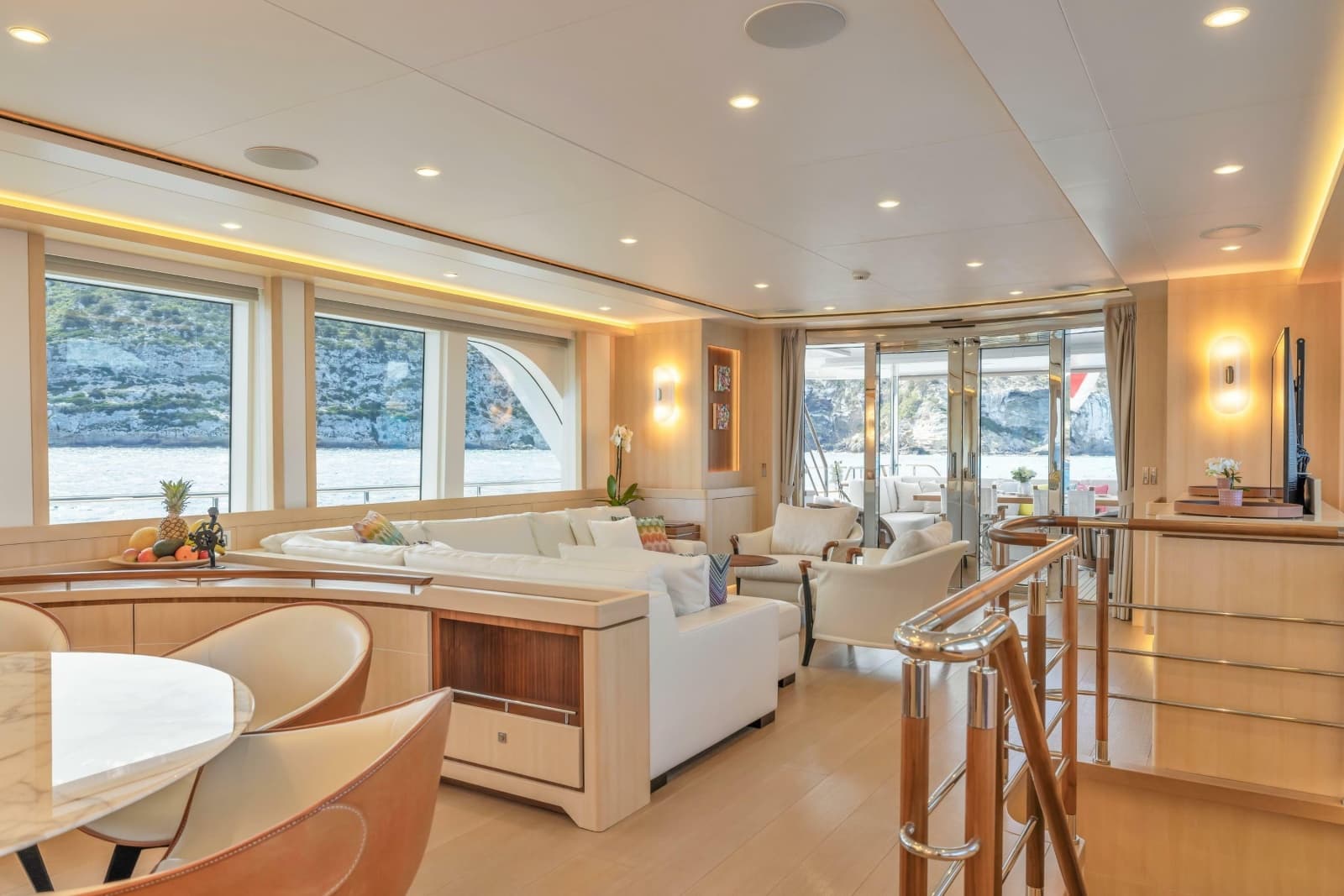 2019 Cerri Cantieri Navali Custom 31 Hybrid - Photo 11