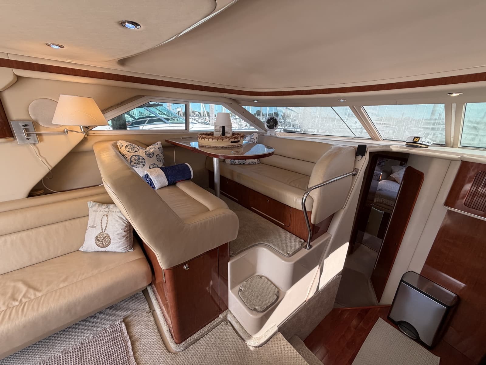 2004 Sea Ray 400 Sedan Bridge - Photo 16
