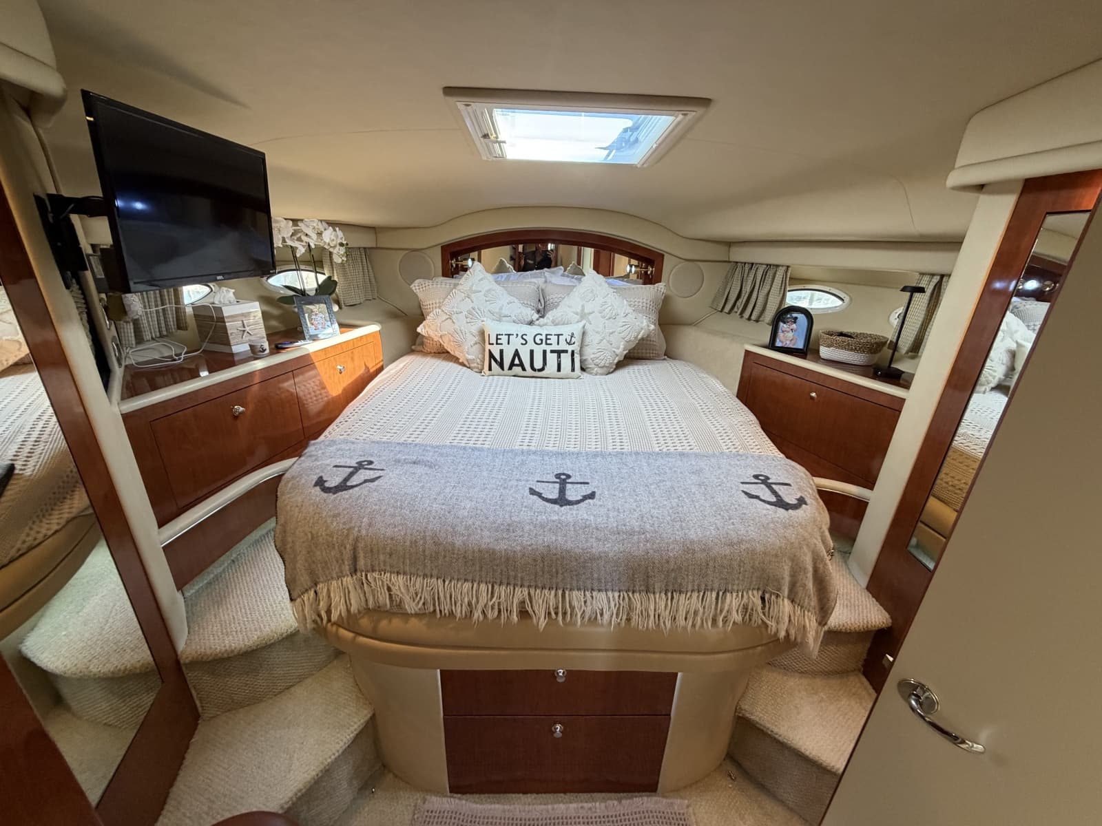 2004 Sea Ray 400 Sedan Bridge - Photo 28