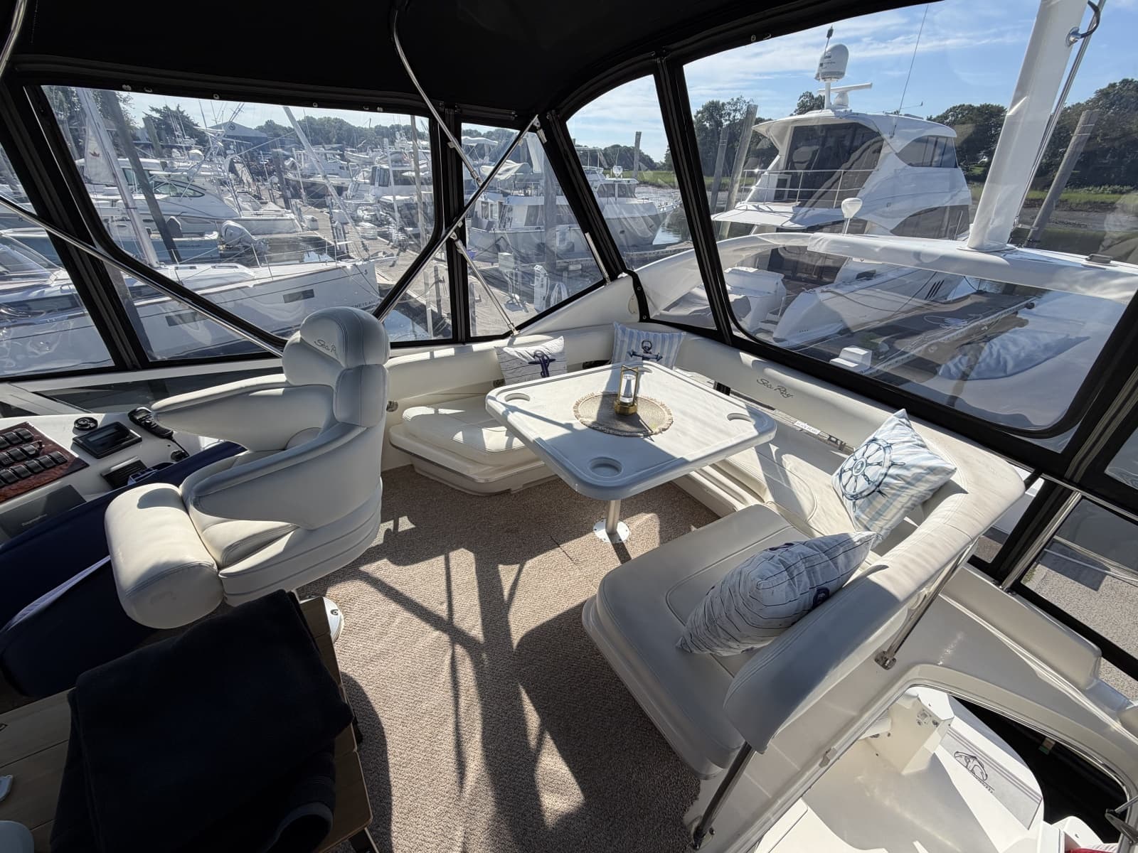 2004 Sea Ray 400 Sedan Bridge - Photo 12