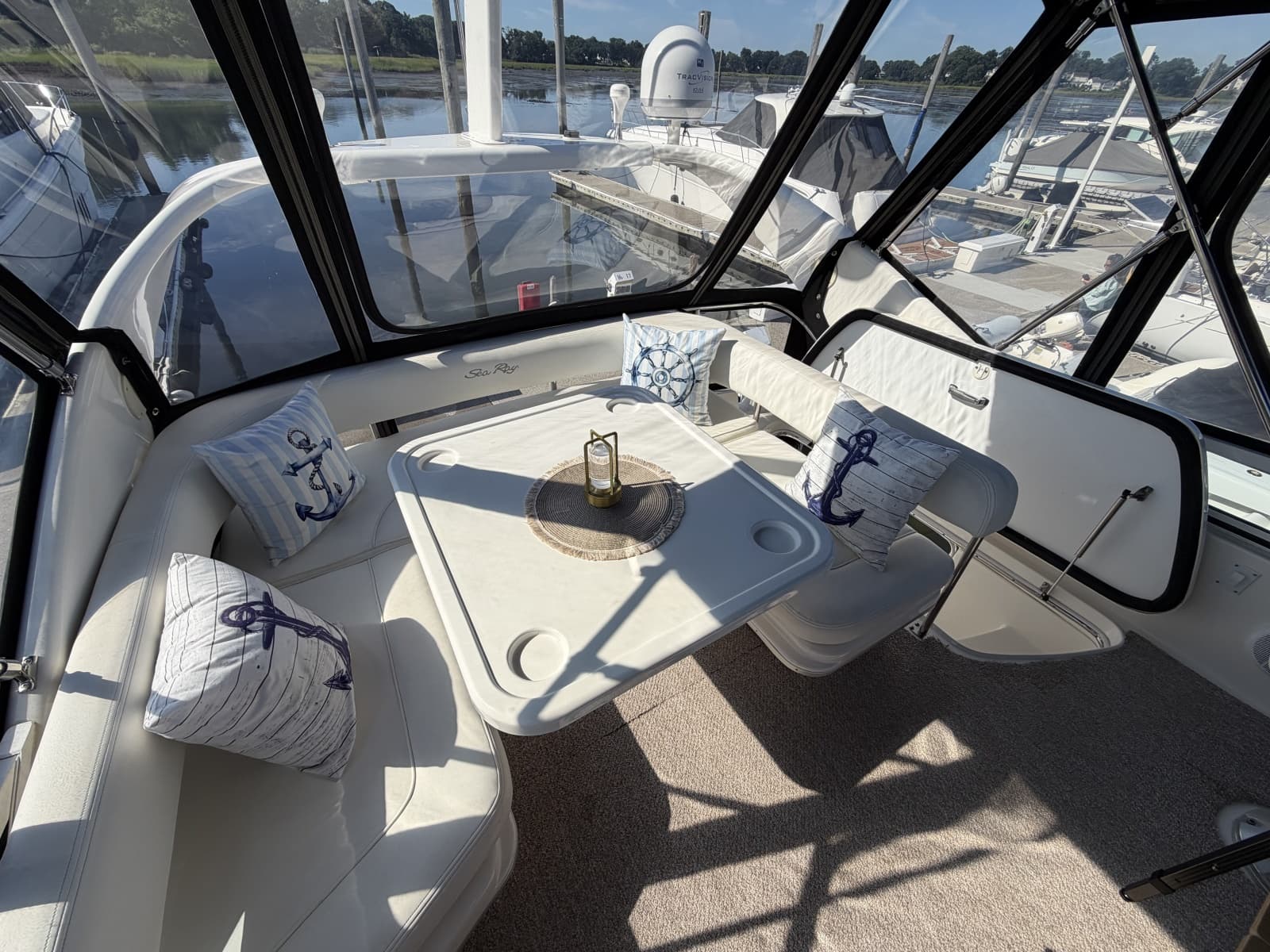 2004 Sea Ray 400 Sedan Bridge - Photo 11