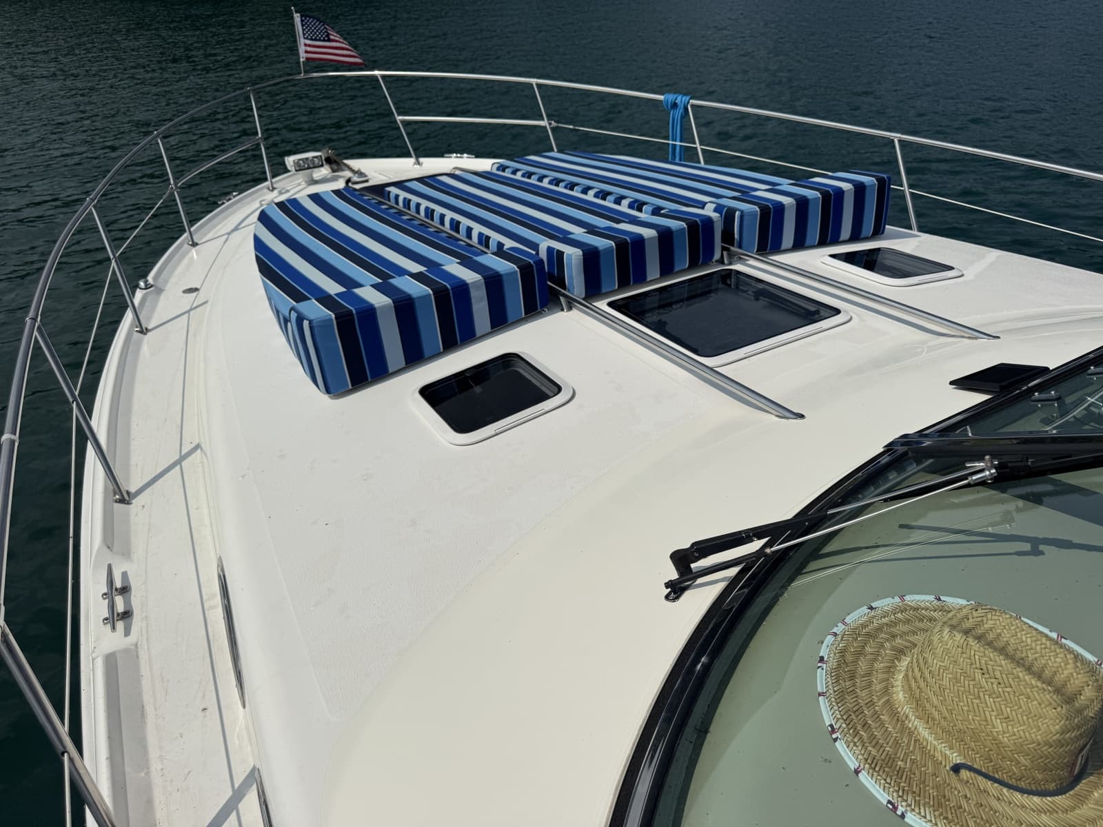 1999 Sea Ray 370 Sundancer - Photo 12