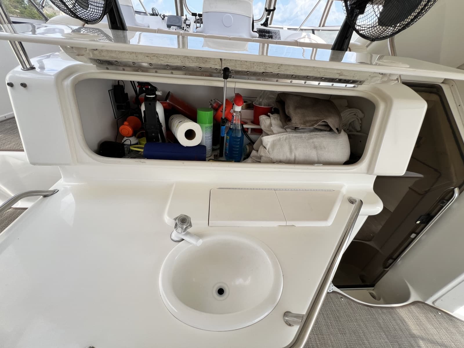 1999 Sea Ray 370 AC - Photo 43