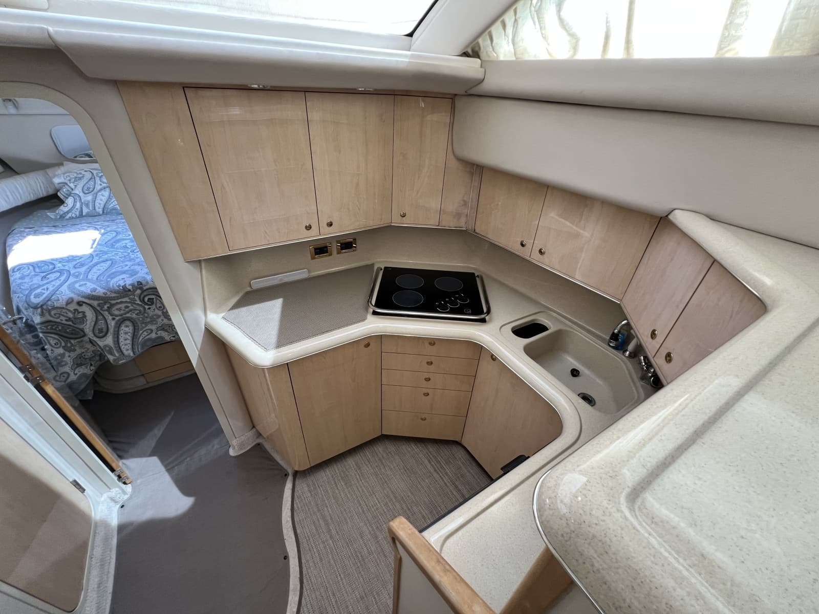 1999 Sea Ray 370 AC - Photo 16