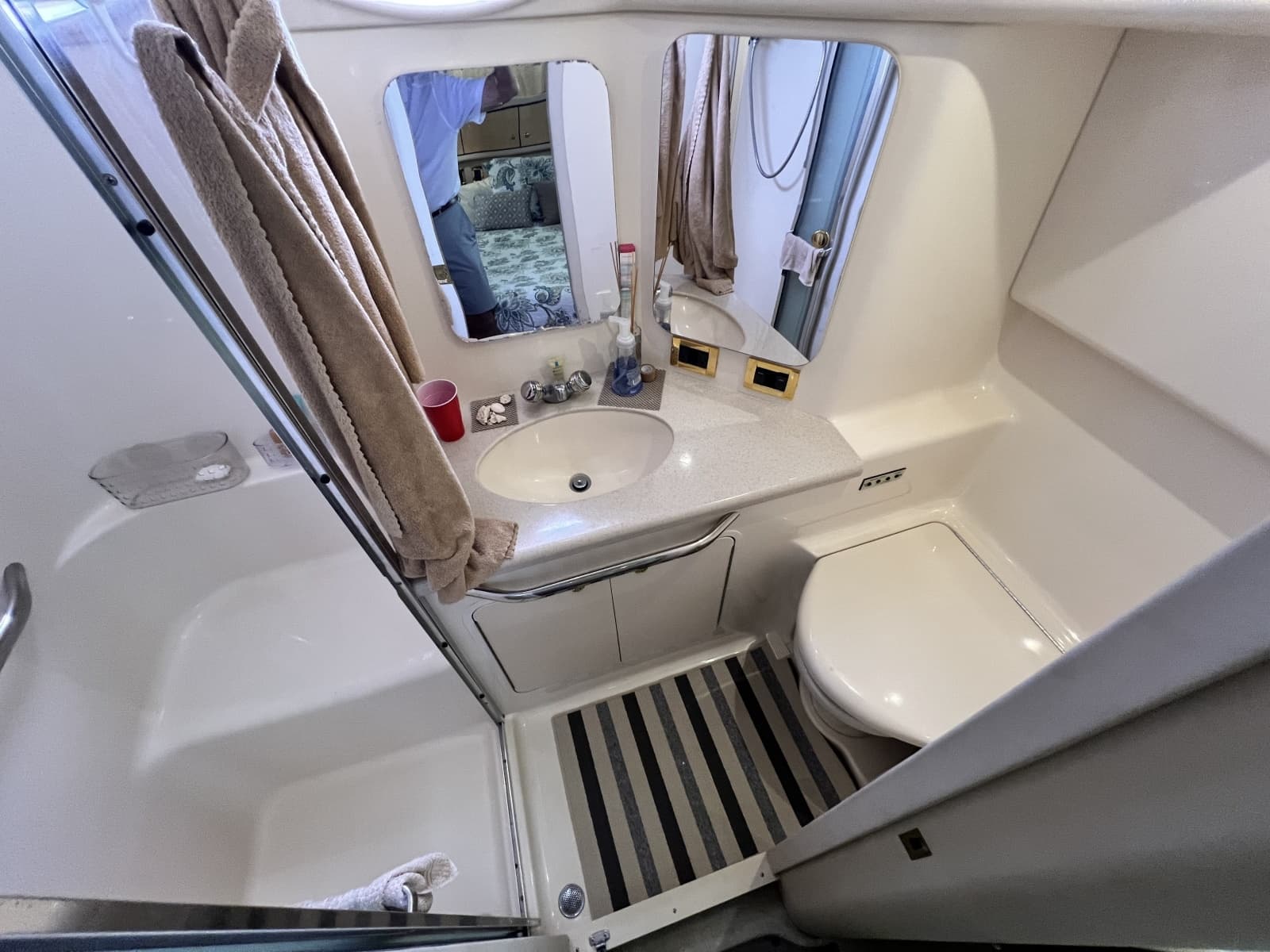 1999 Sea Ray 370 AC - Photo 30