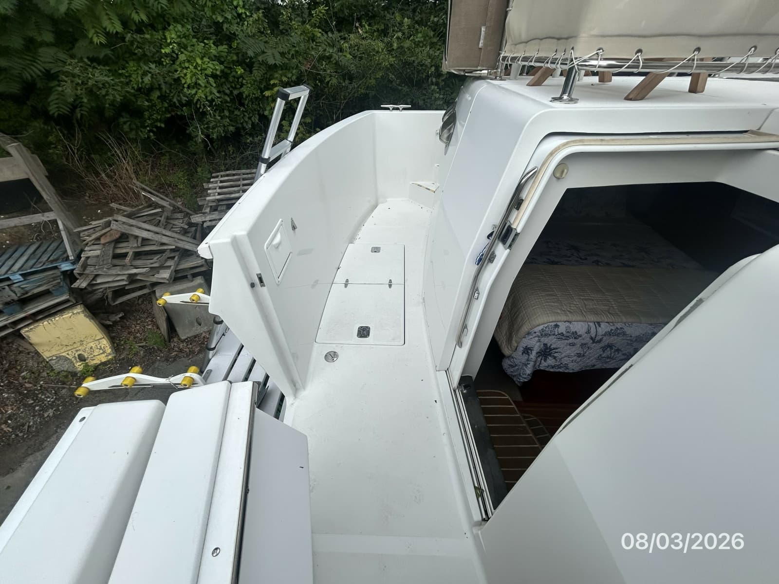 2000 Mainship 430 - Photo 38