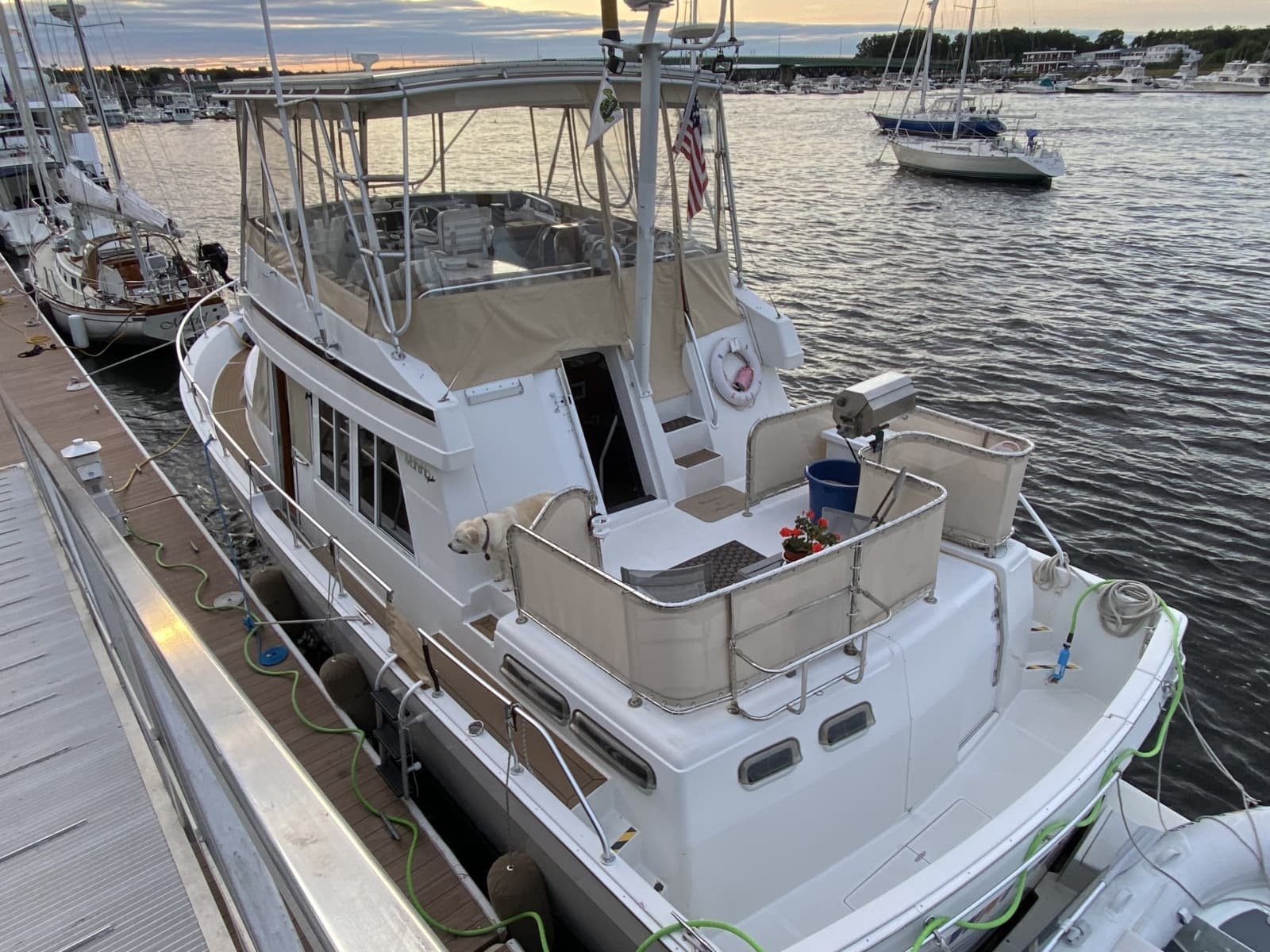 2000 Mainship 430 - Photo 4