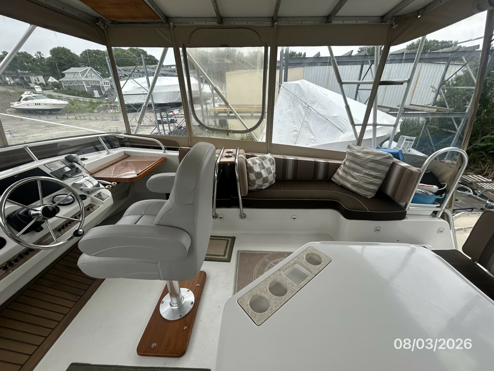 2000 Mainship 430 - Photo 19