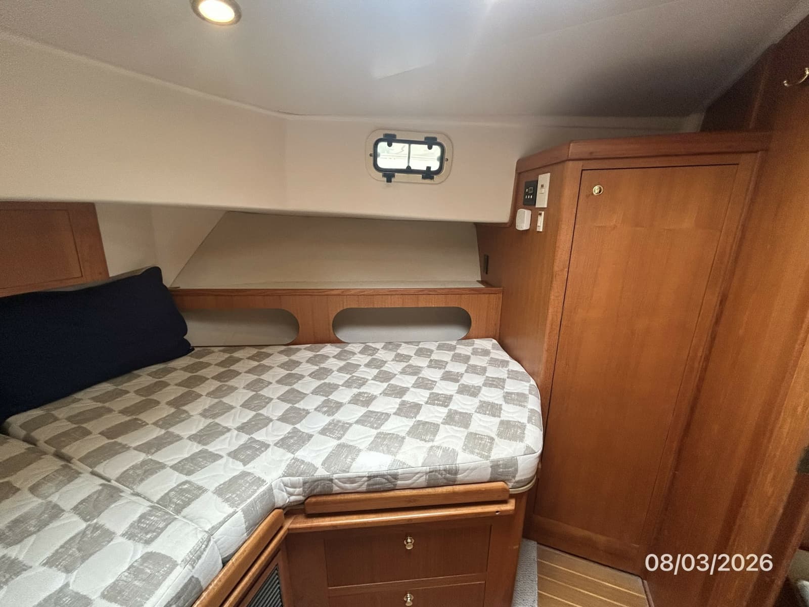2000 Mainship 430 - Photo 84
