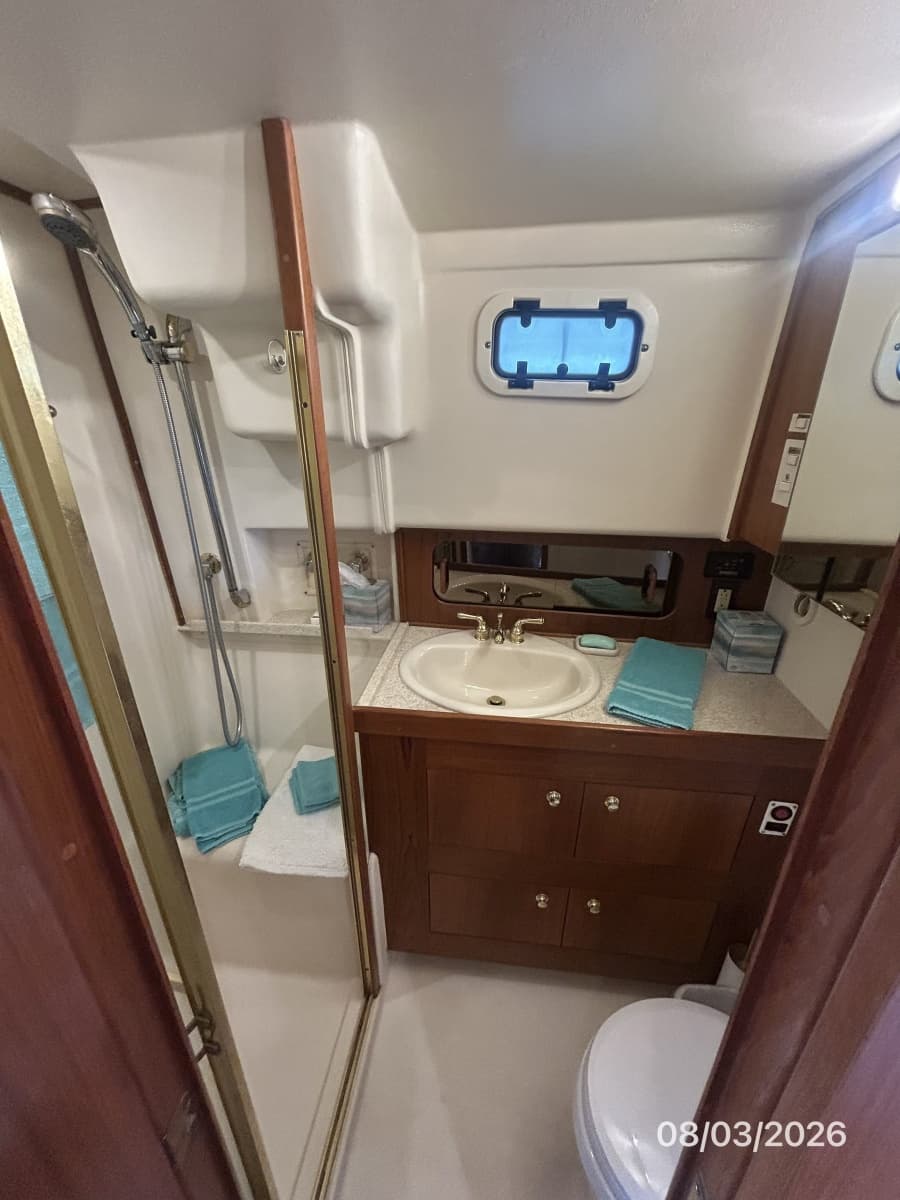 2000 Mainship 430 - Photo 77