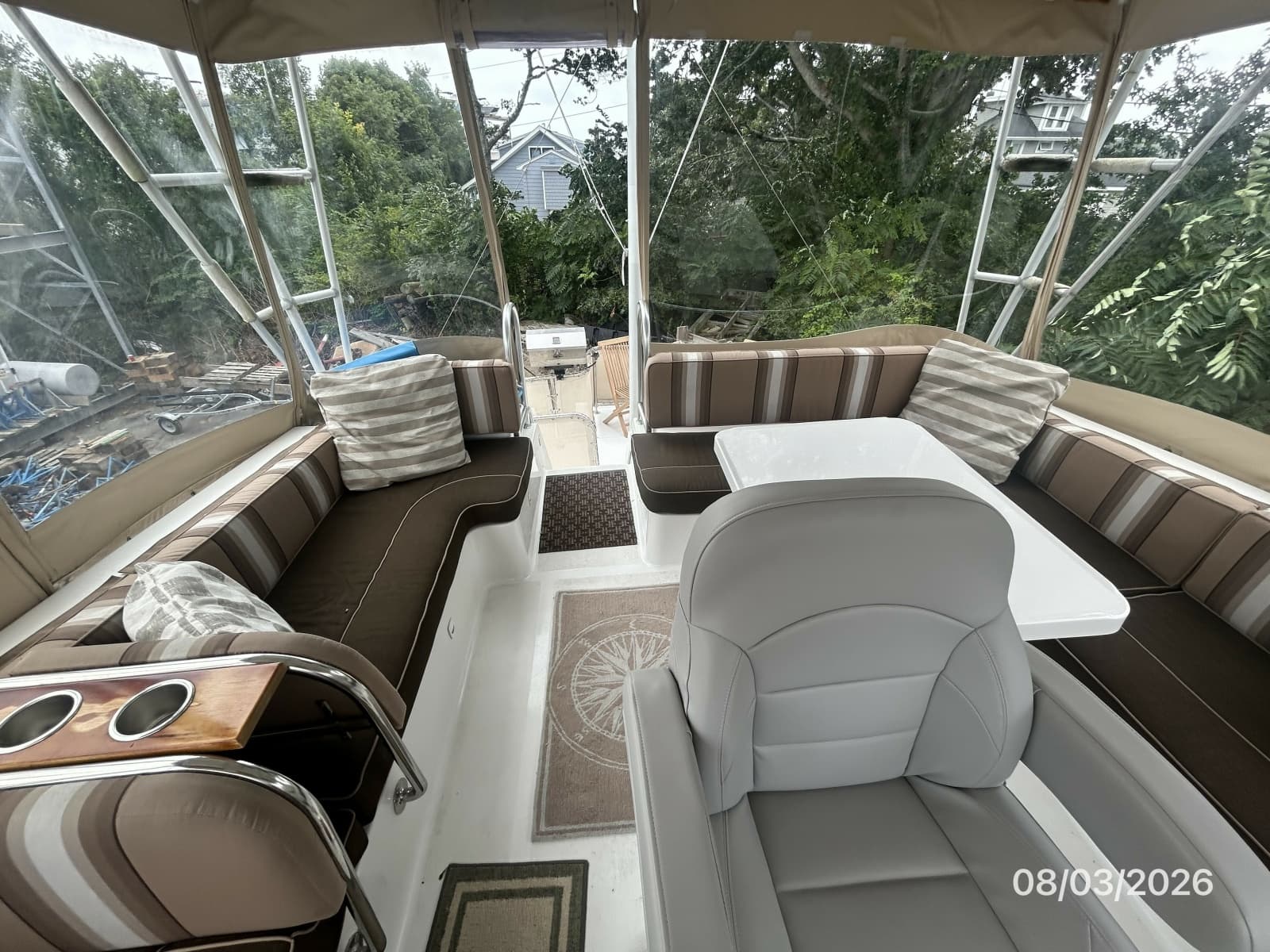 2000 Mainship 430 - Photo 16
