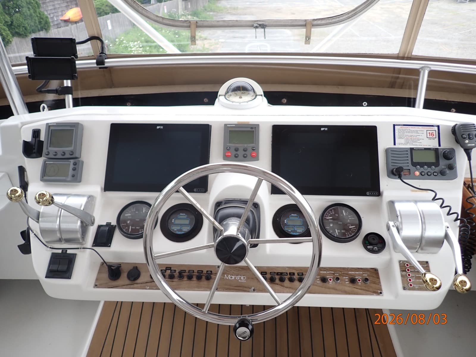 2000 Mainship 430 - Photo 22