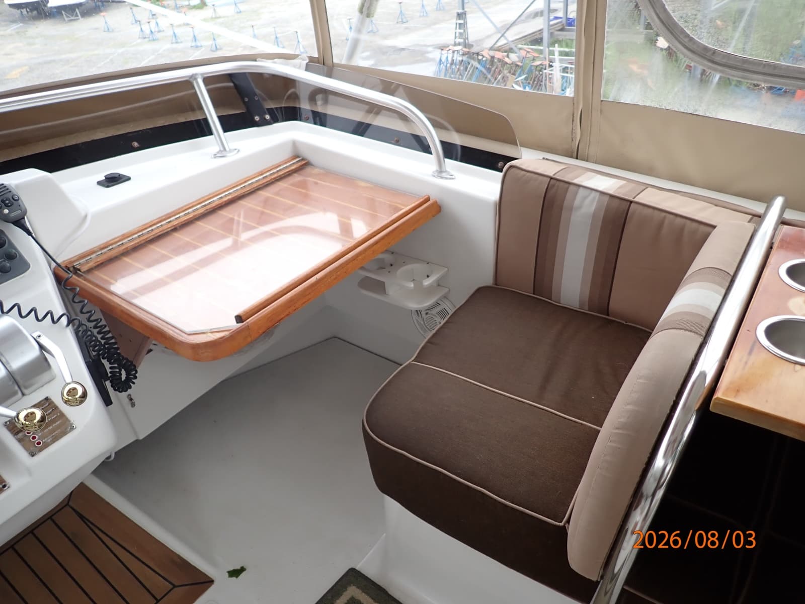 2000 Mainship 430 - Photo 24