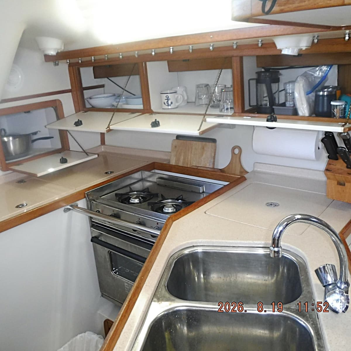 1998 Catalina 320 - Photo 31