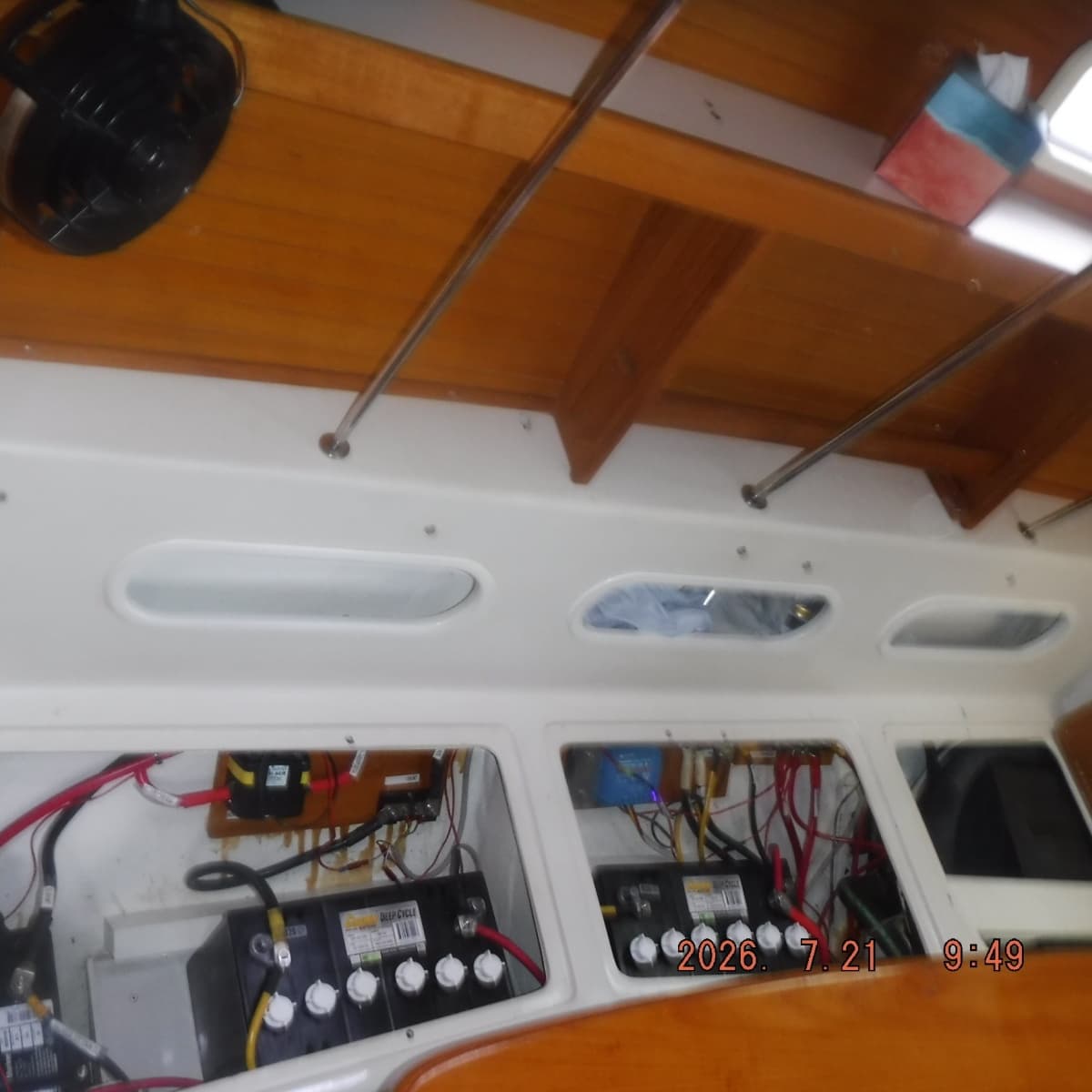 1998 Catalina 320 - Photo 76