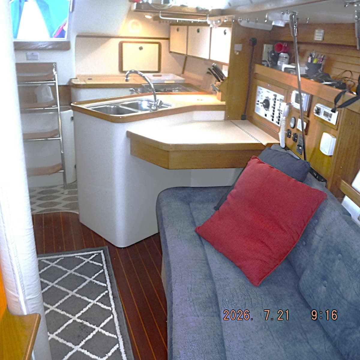 1998 Catalina 320 - Photo 51